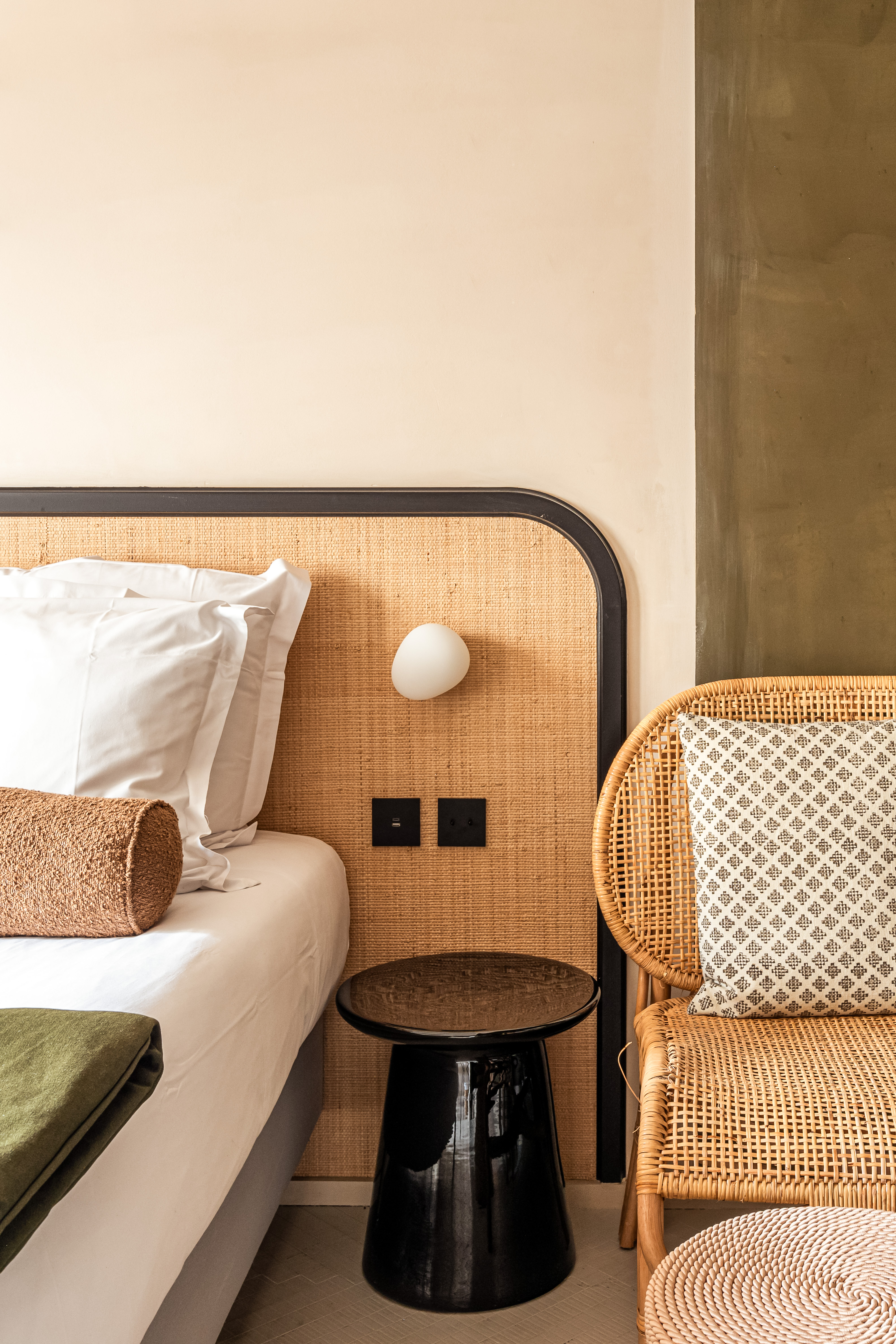 Double Superior Queen Bed