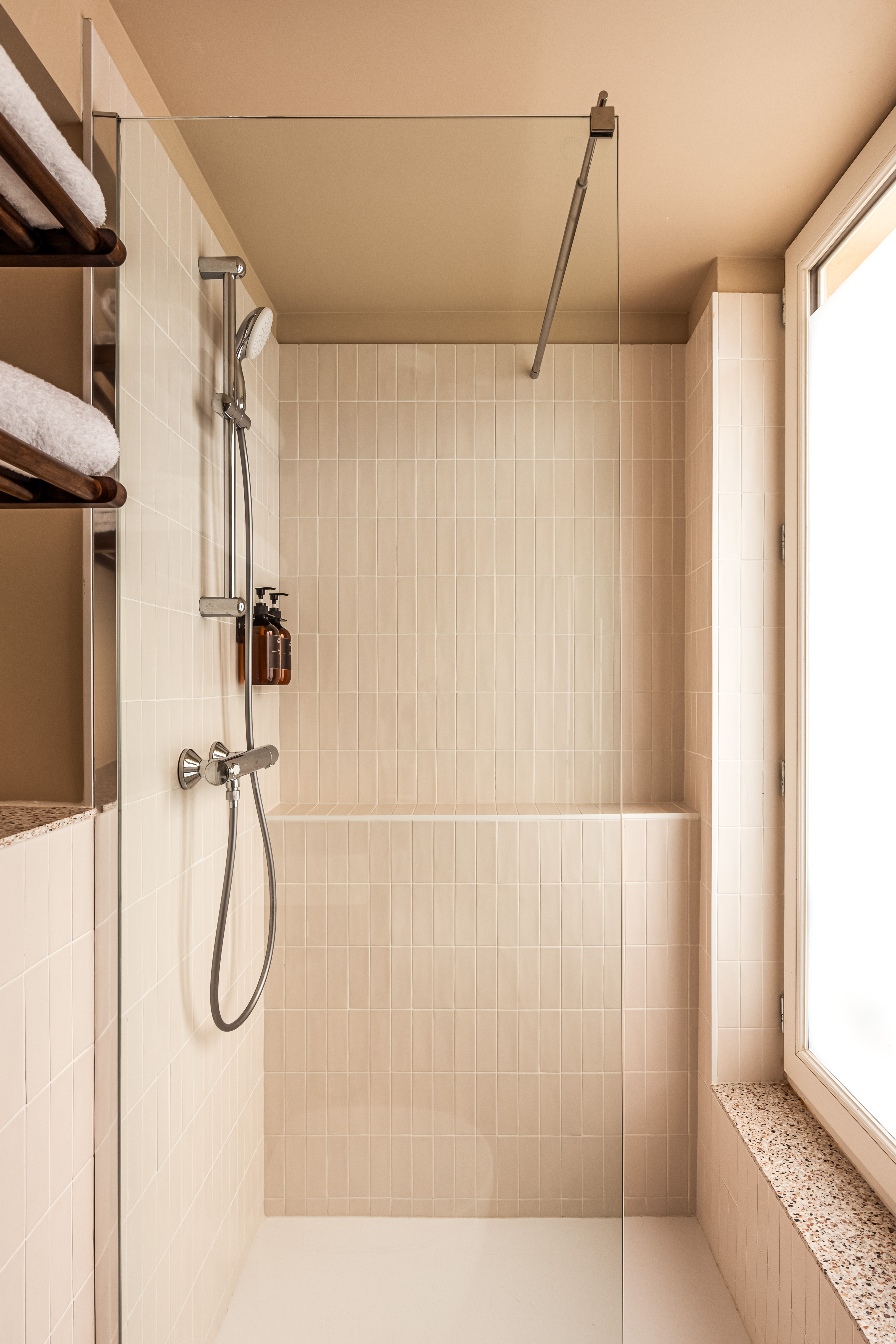 Double Superior Queen Bed