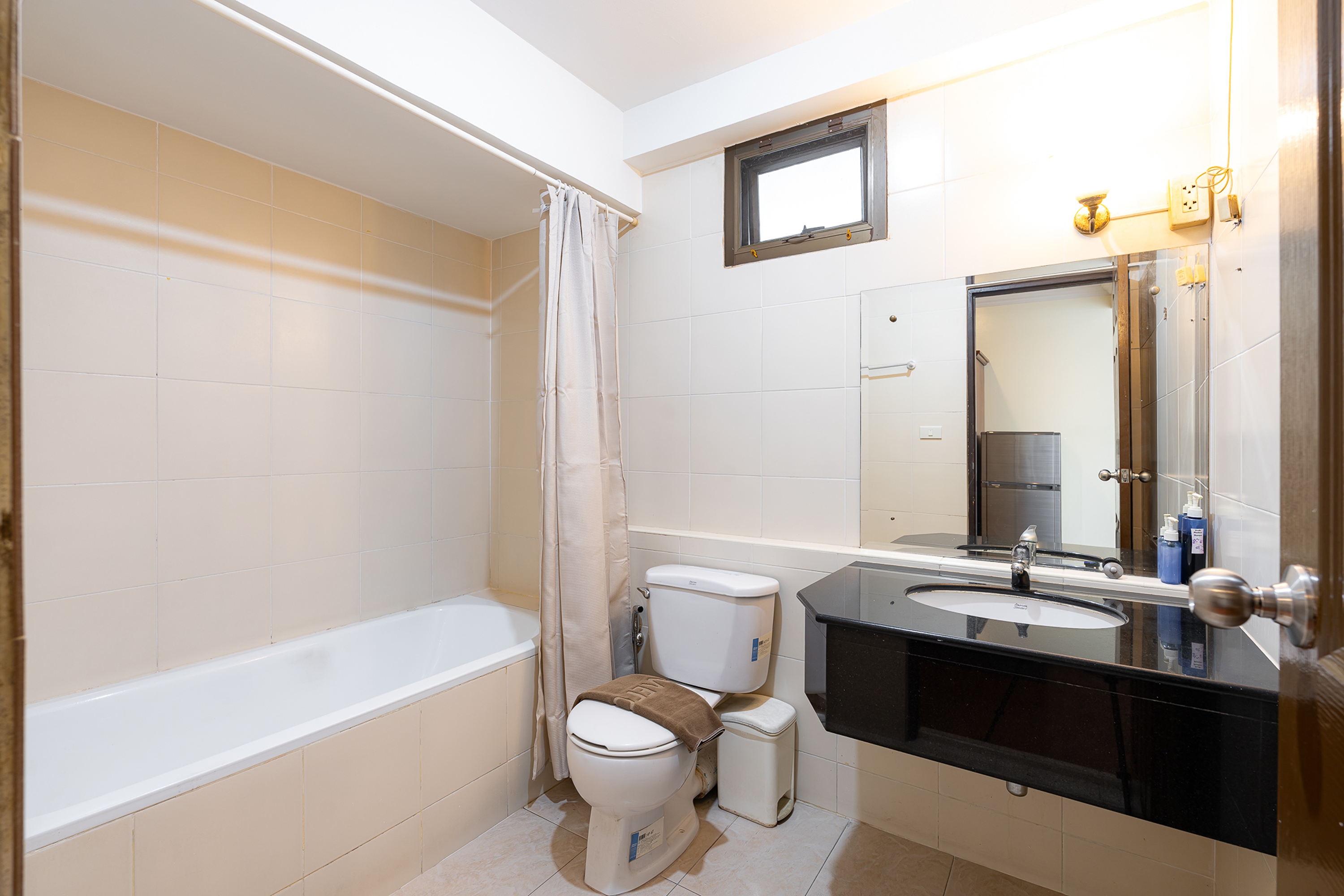 Double Deluxe King Bed