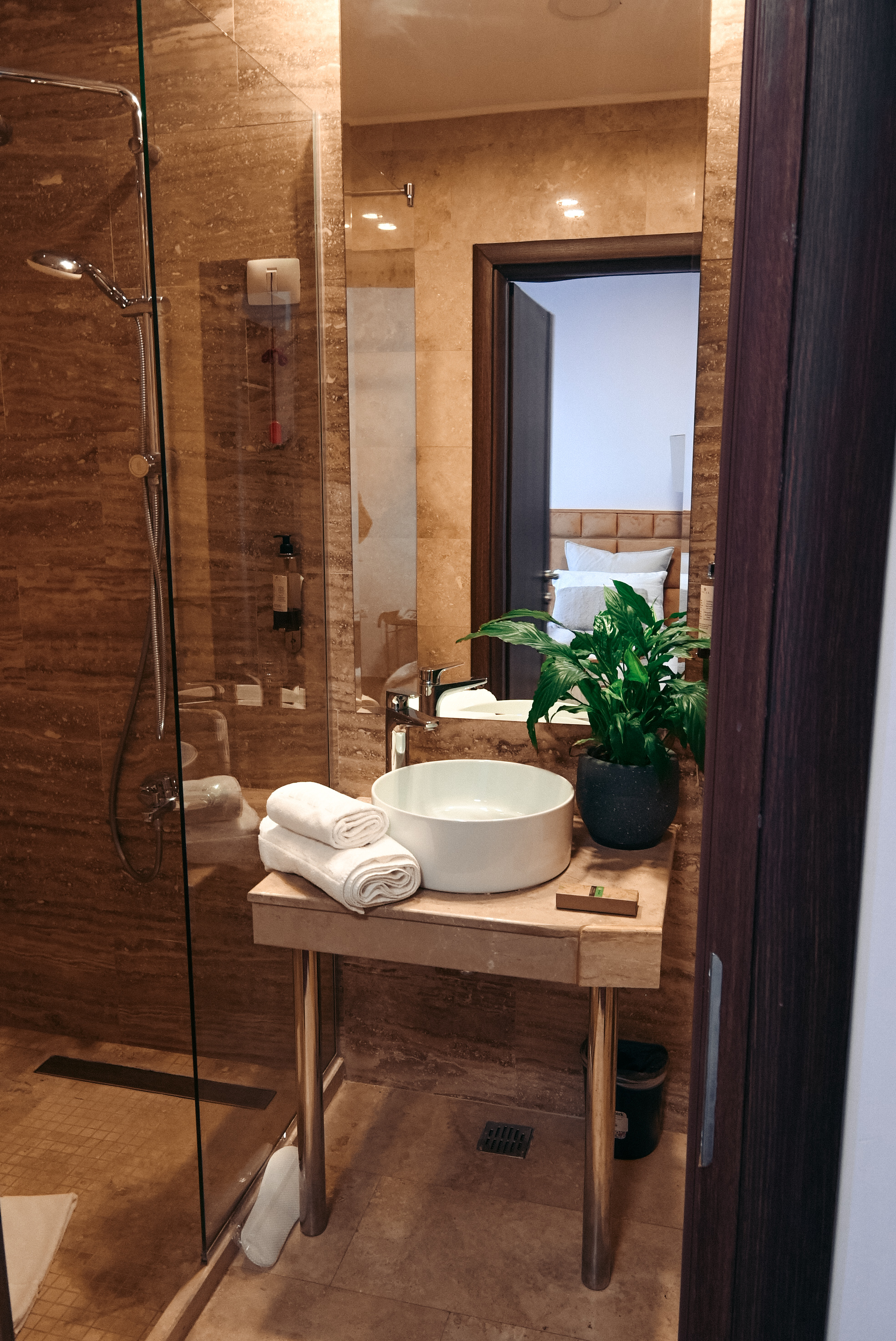 Double King Size Bed