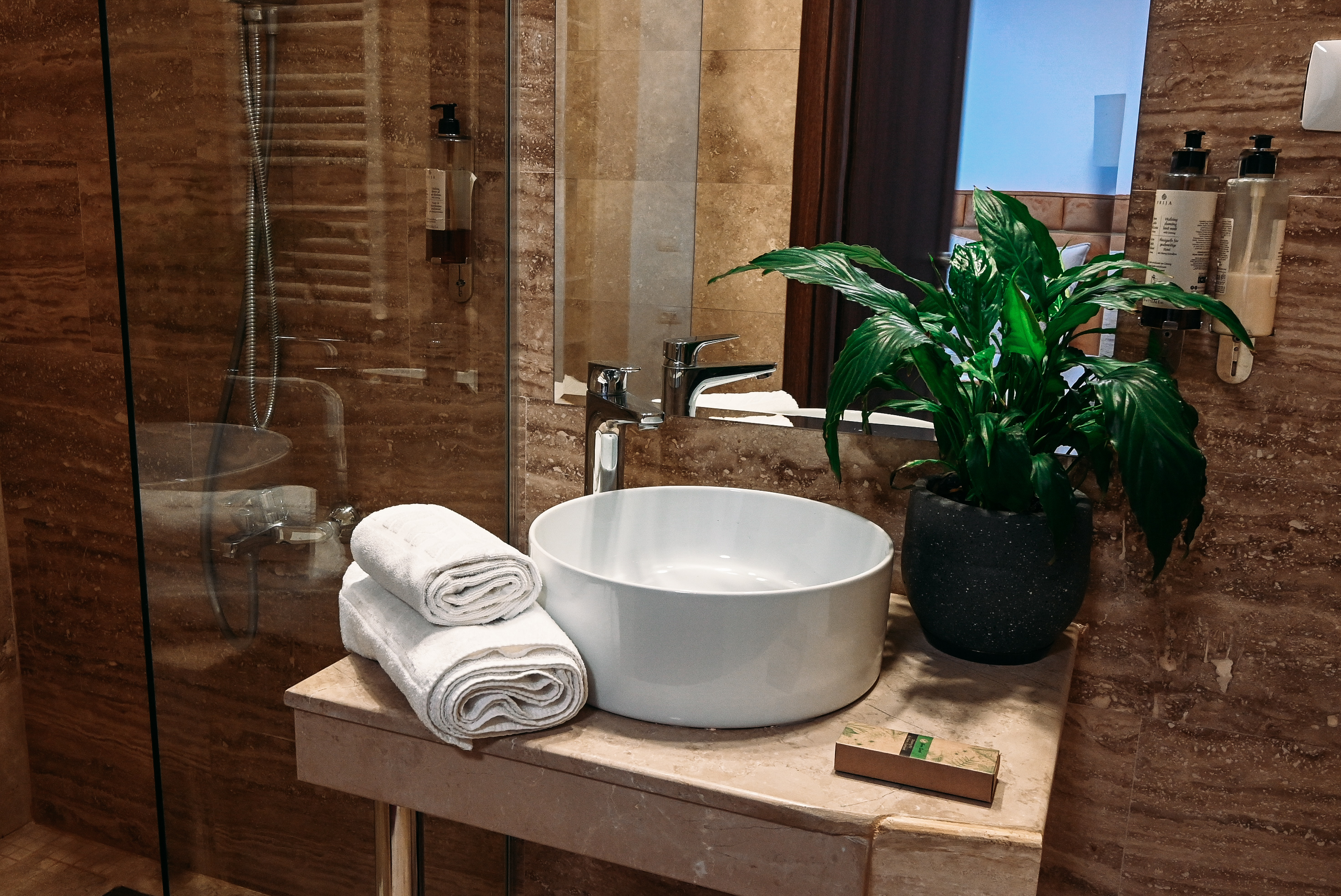 Double King Size Bed