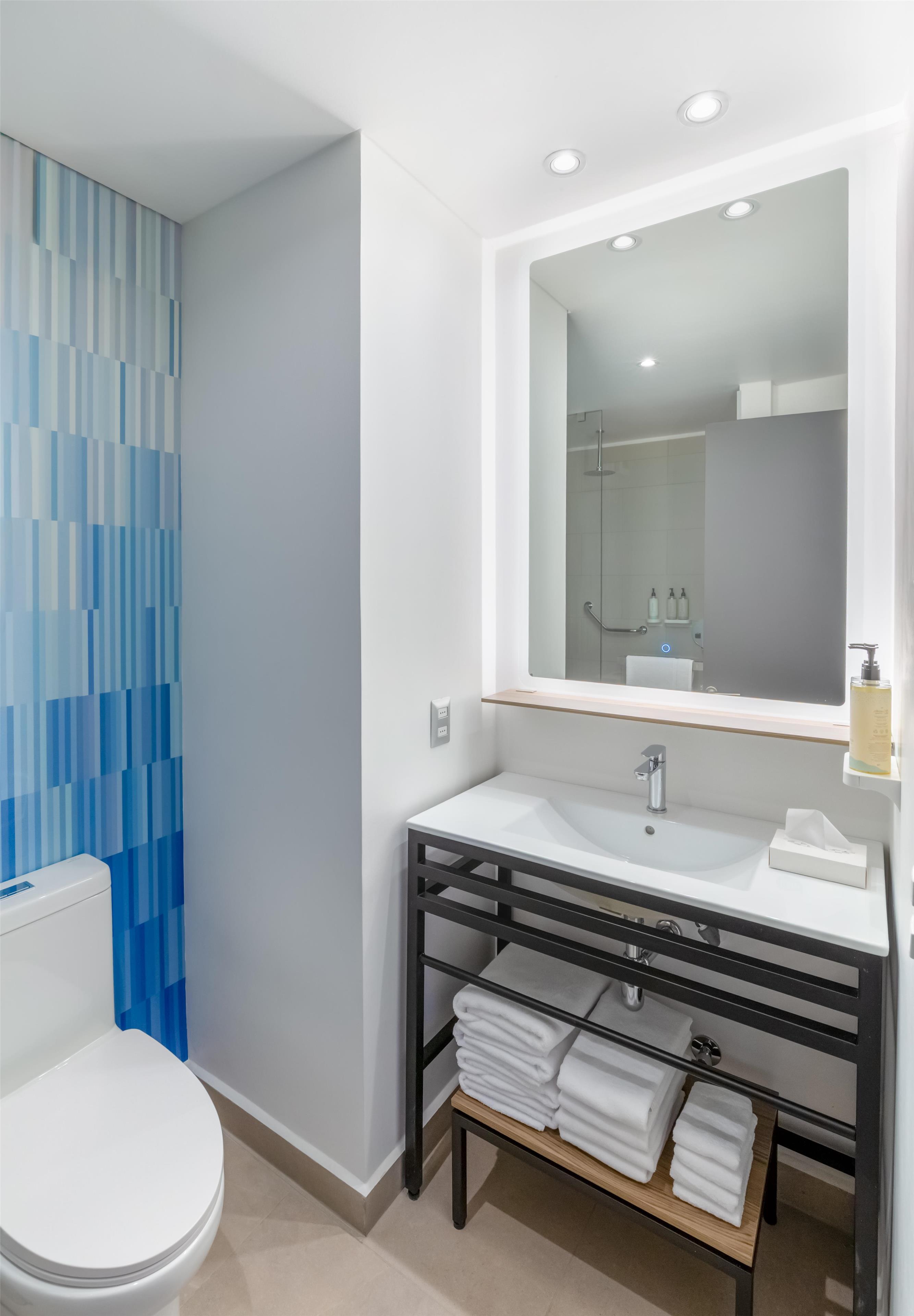 Double Accessible-queen Size Bed