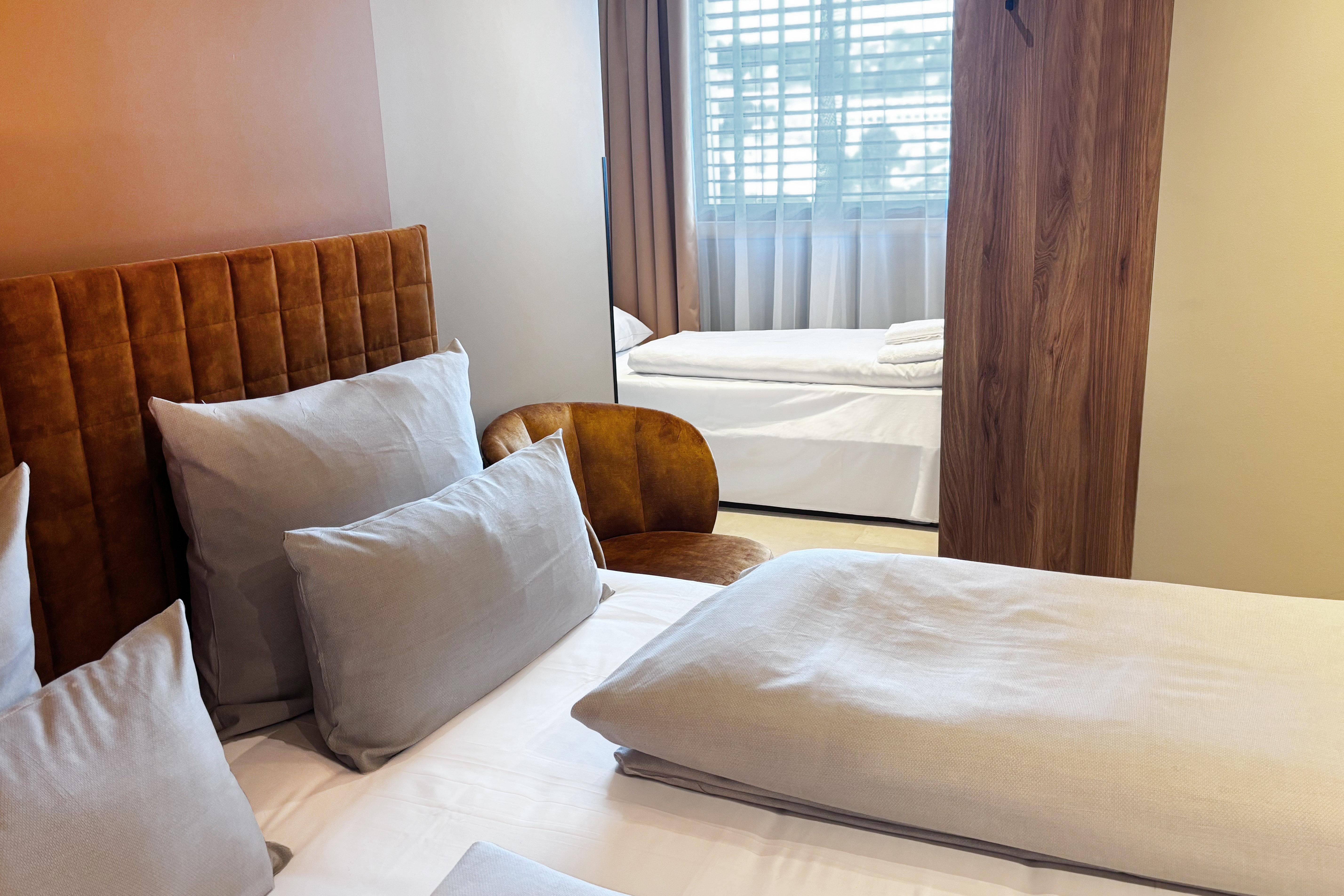 Double Queen Size Bed