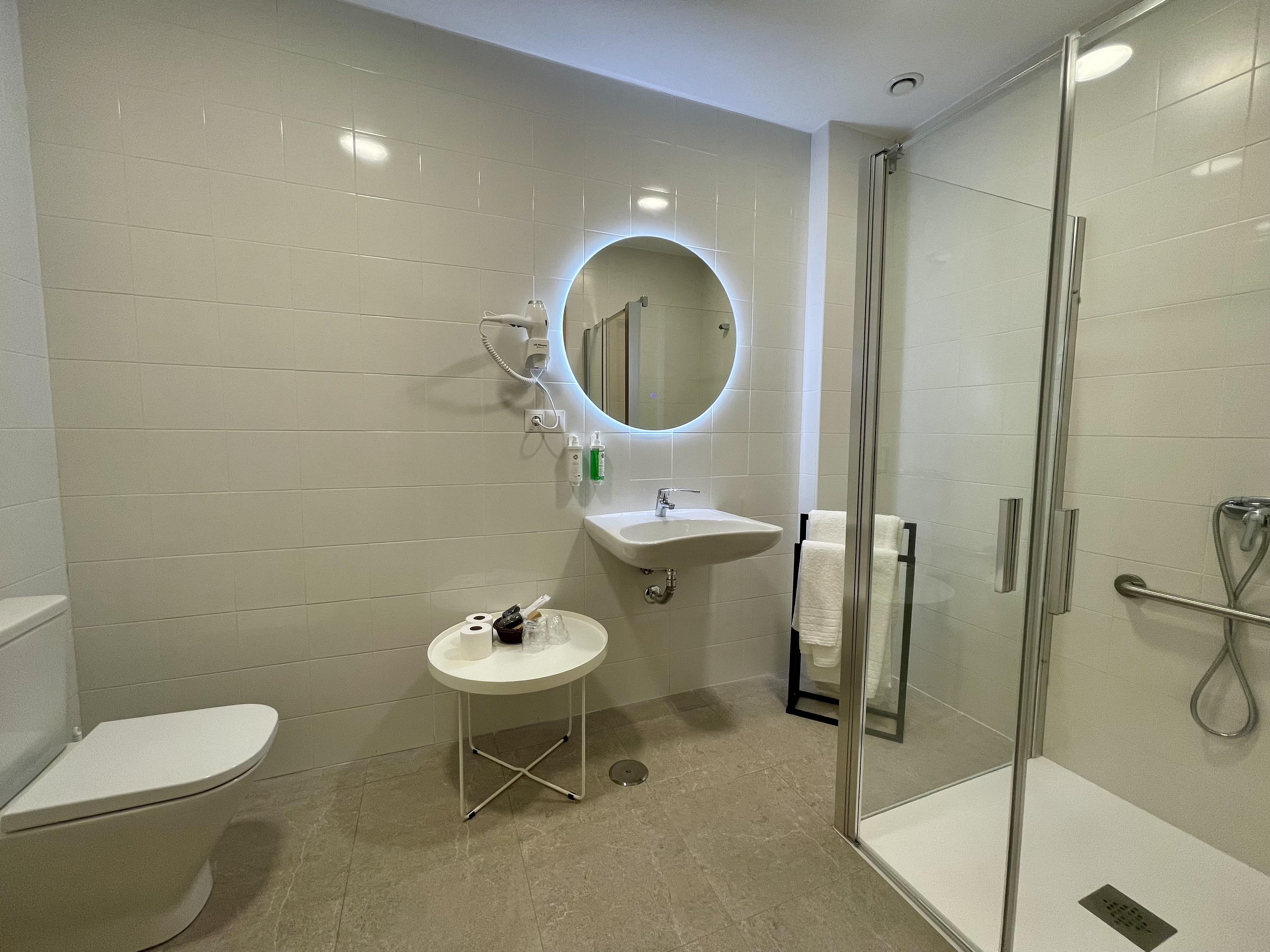 Double or Twin Deluxe