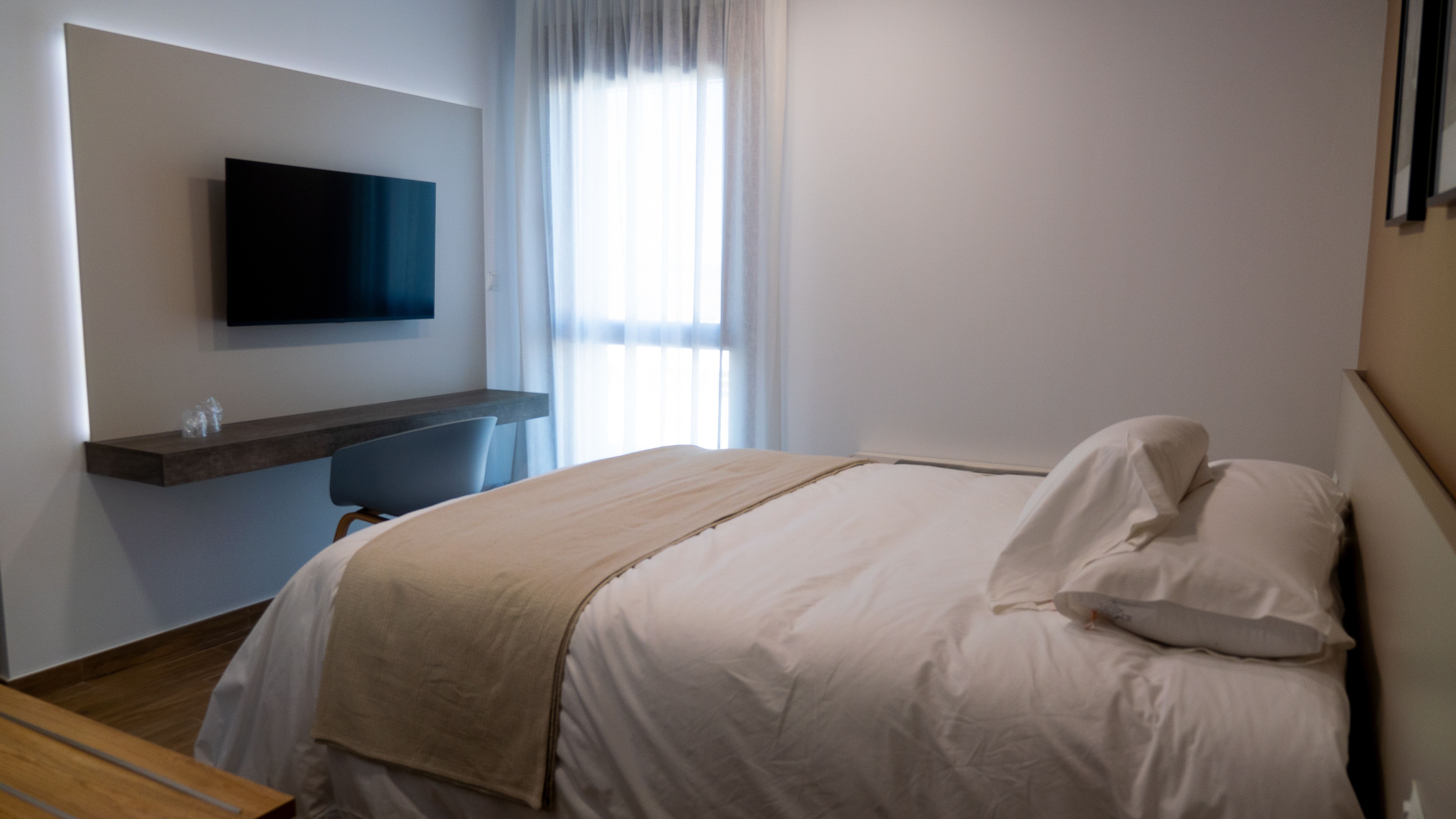 Double or Twin Deluxe