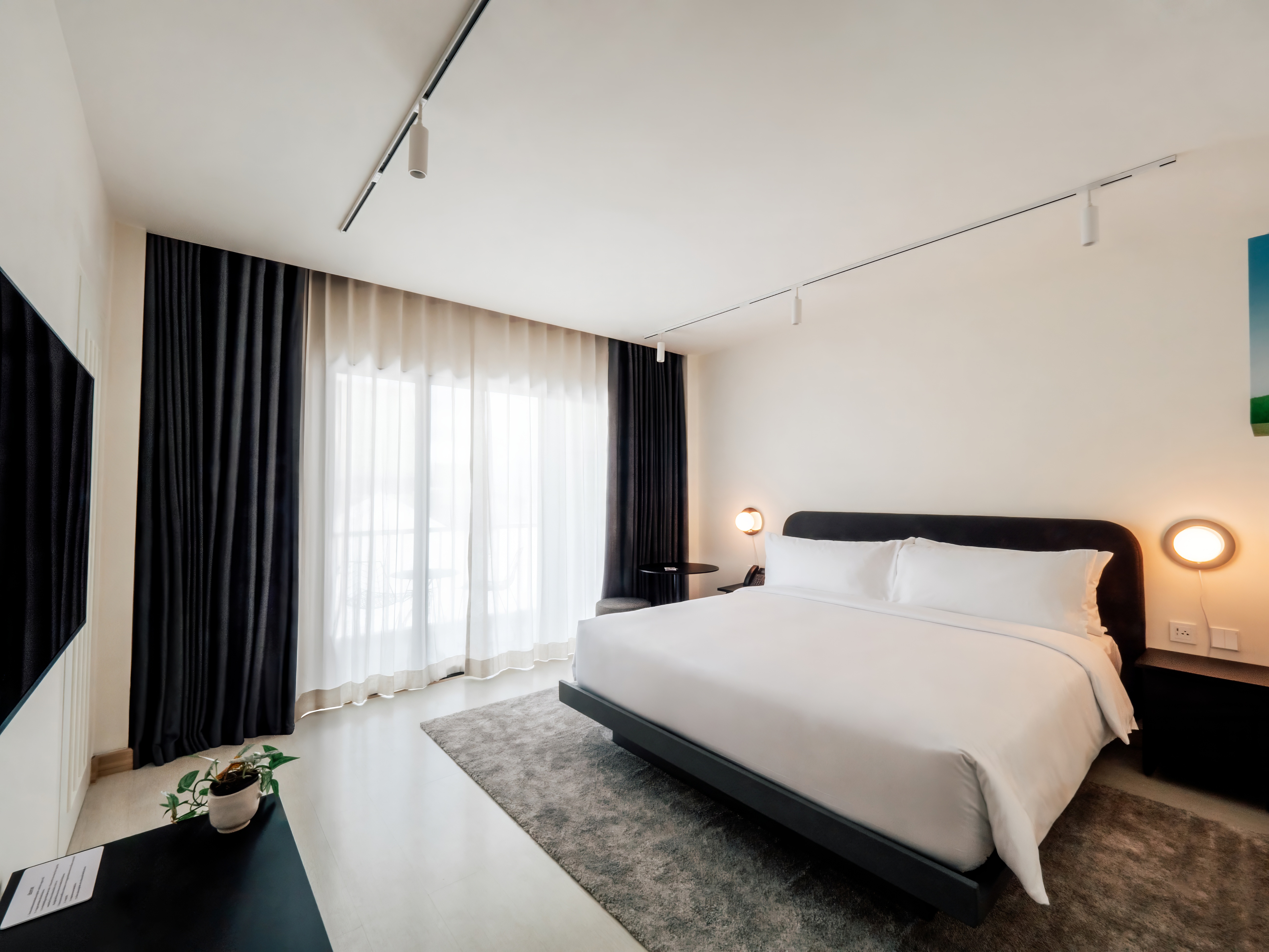 Double King Size Bed