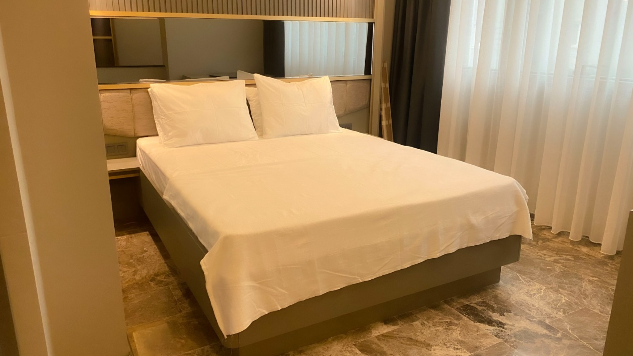 Studio King Bed with Jacuzzi