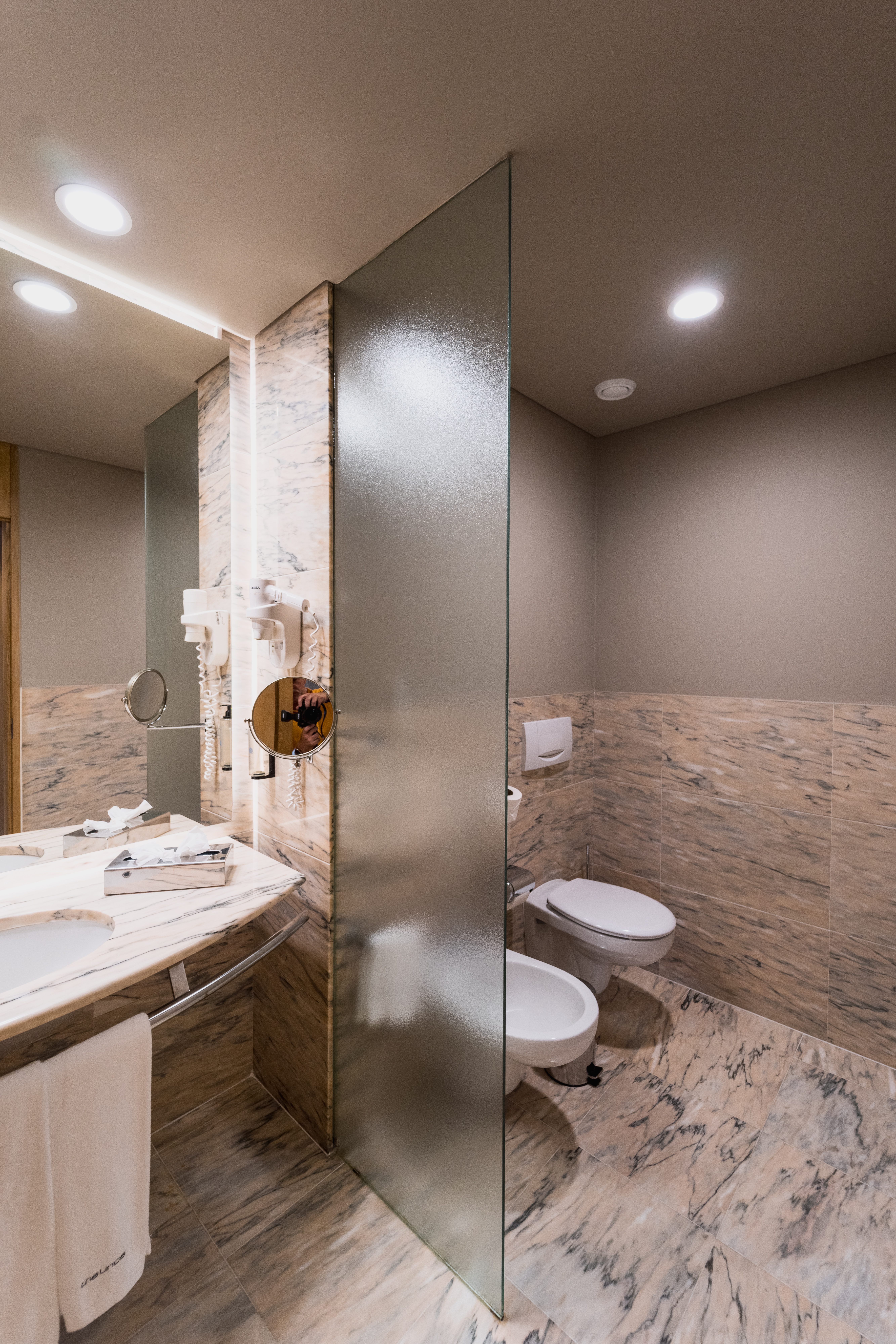 Double or Twin Standard