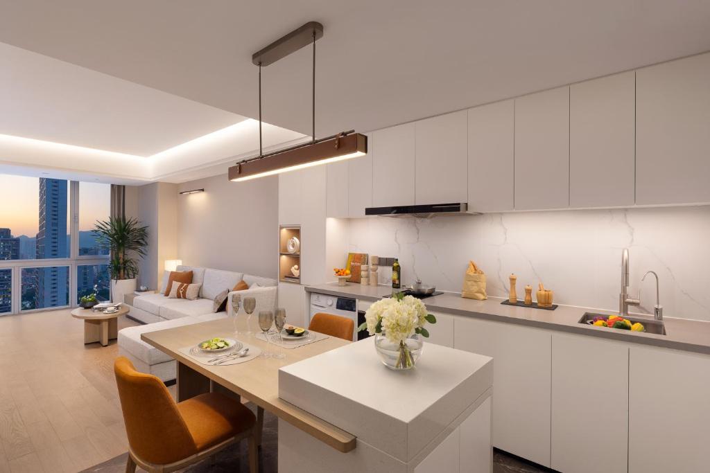 Double or Twin Executive One Bedroom