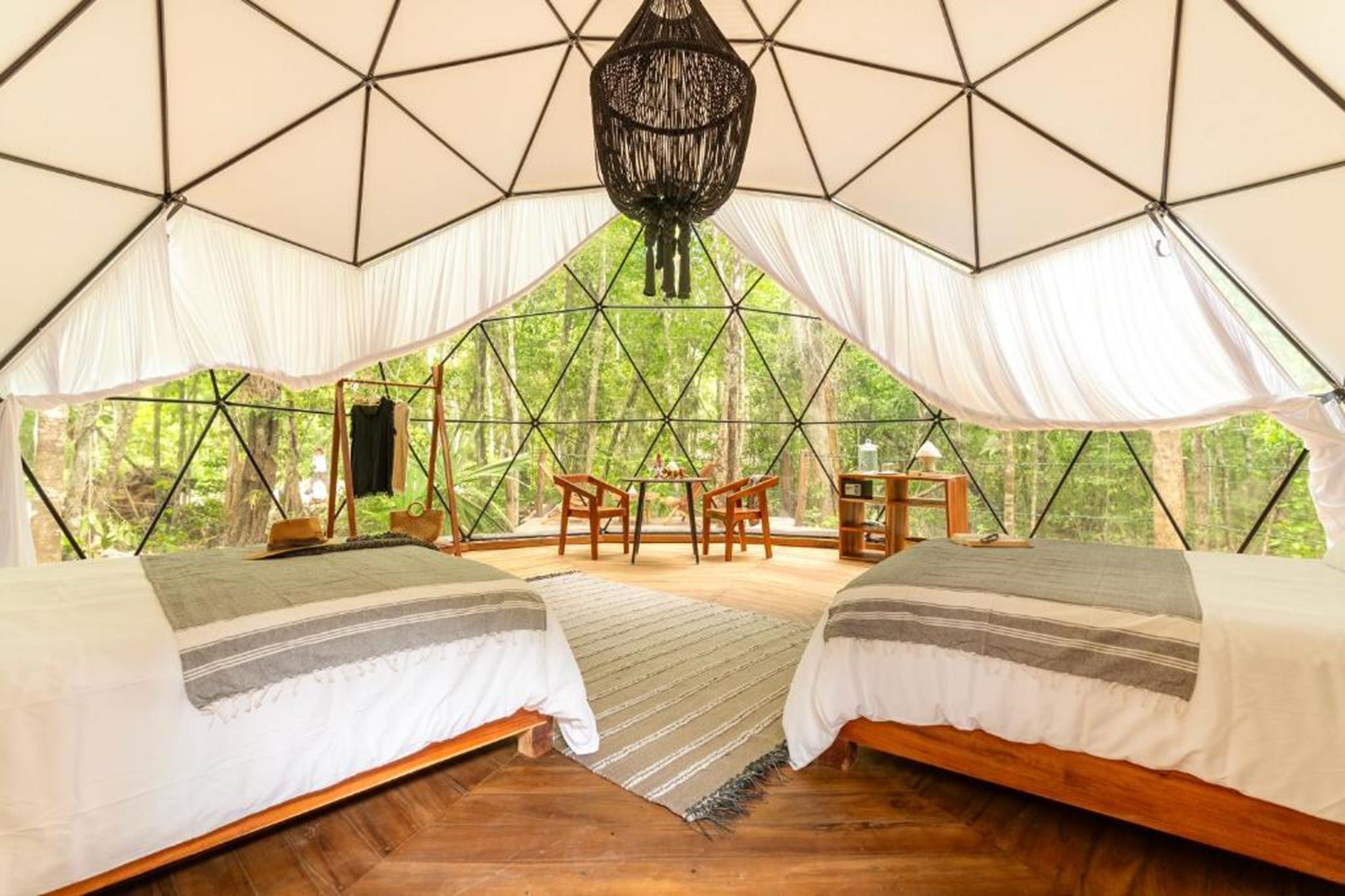 Quadruple One Bedroom One Bathroom