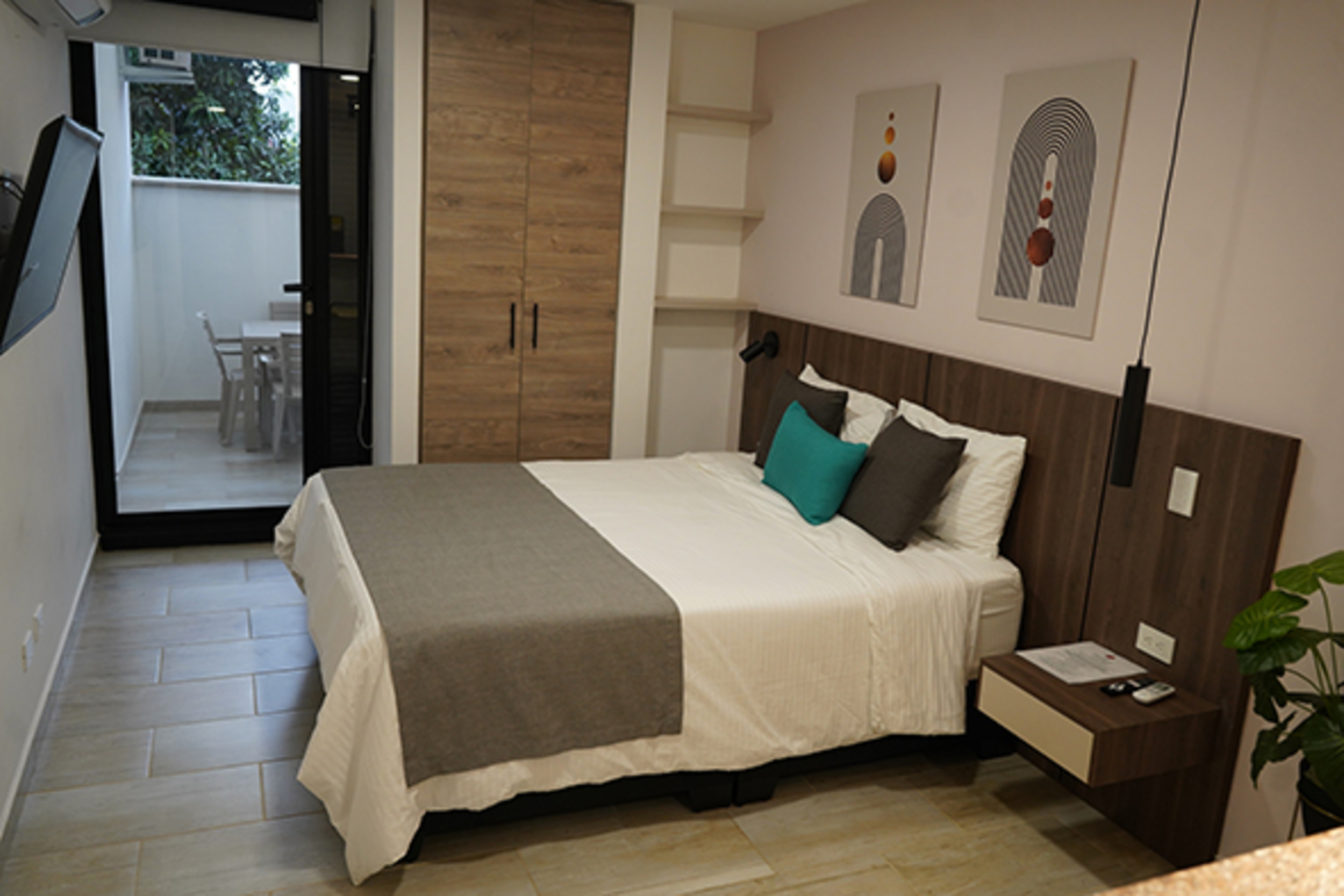 Apartment Deluxe with Balcony