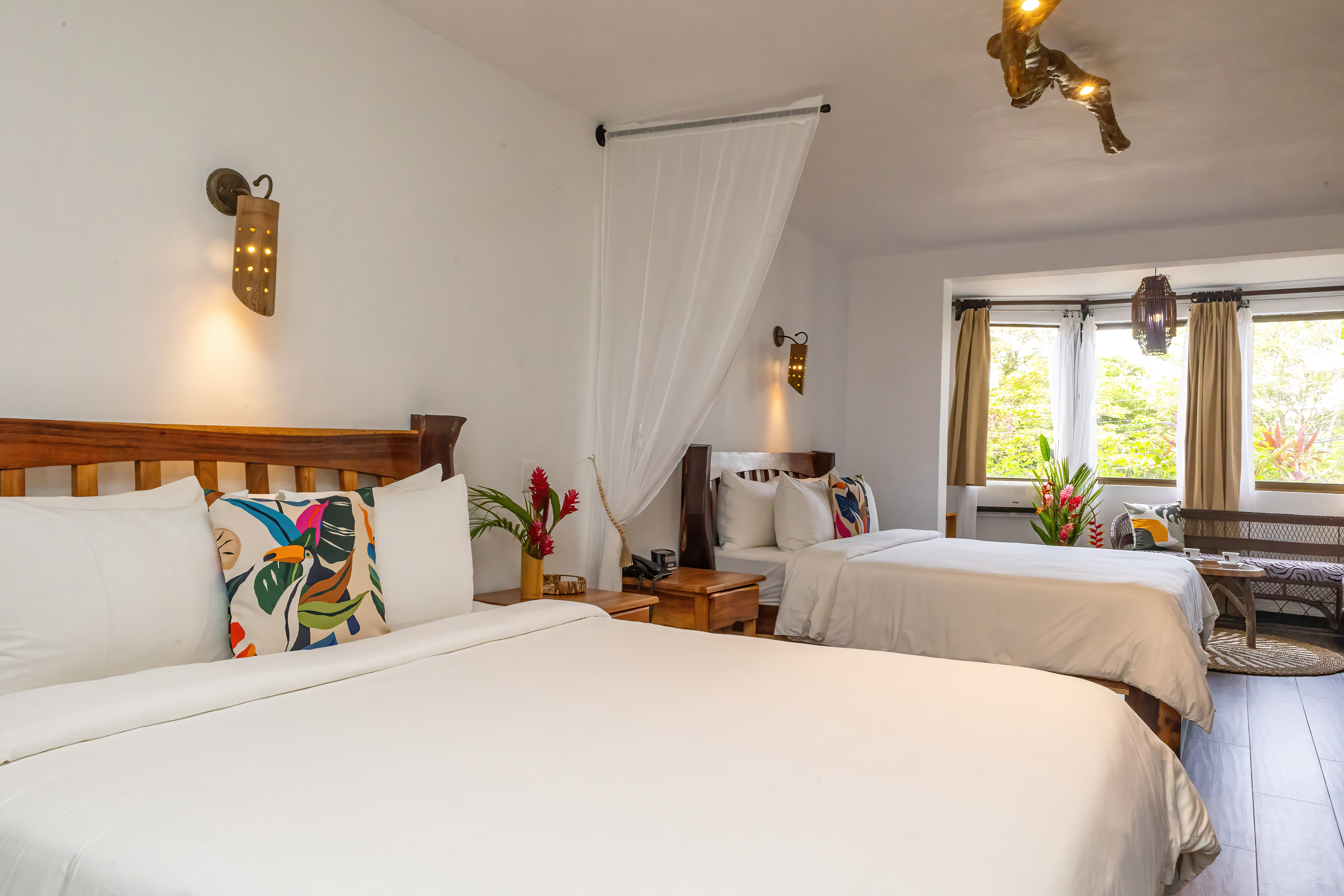 Quadruple Deluxe Queen Bed