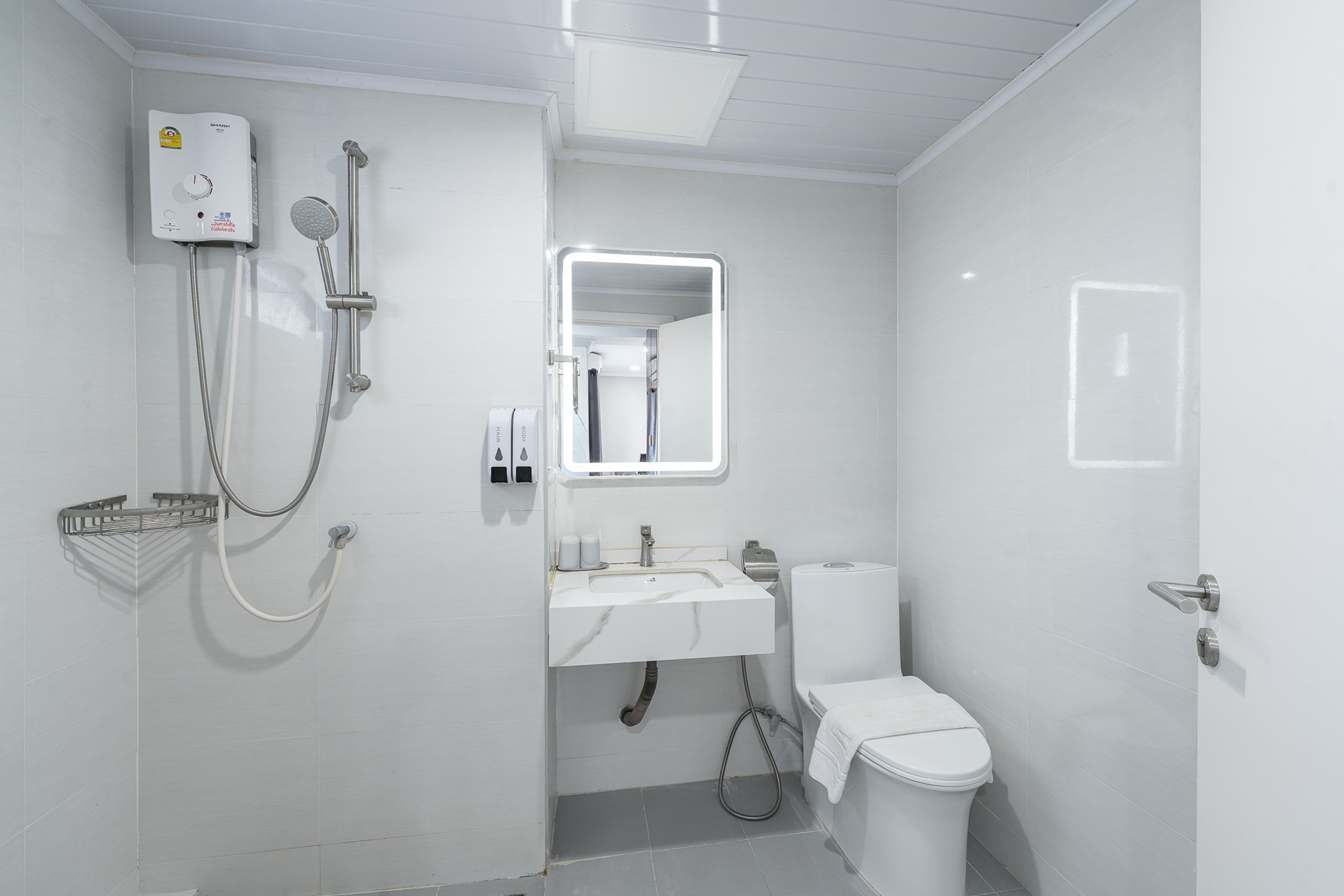 Double Deluxe King Bed