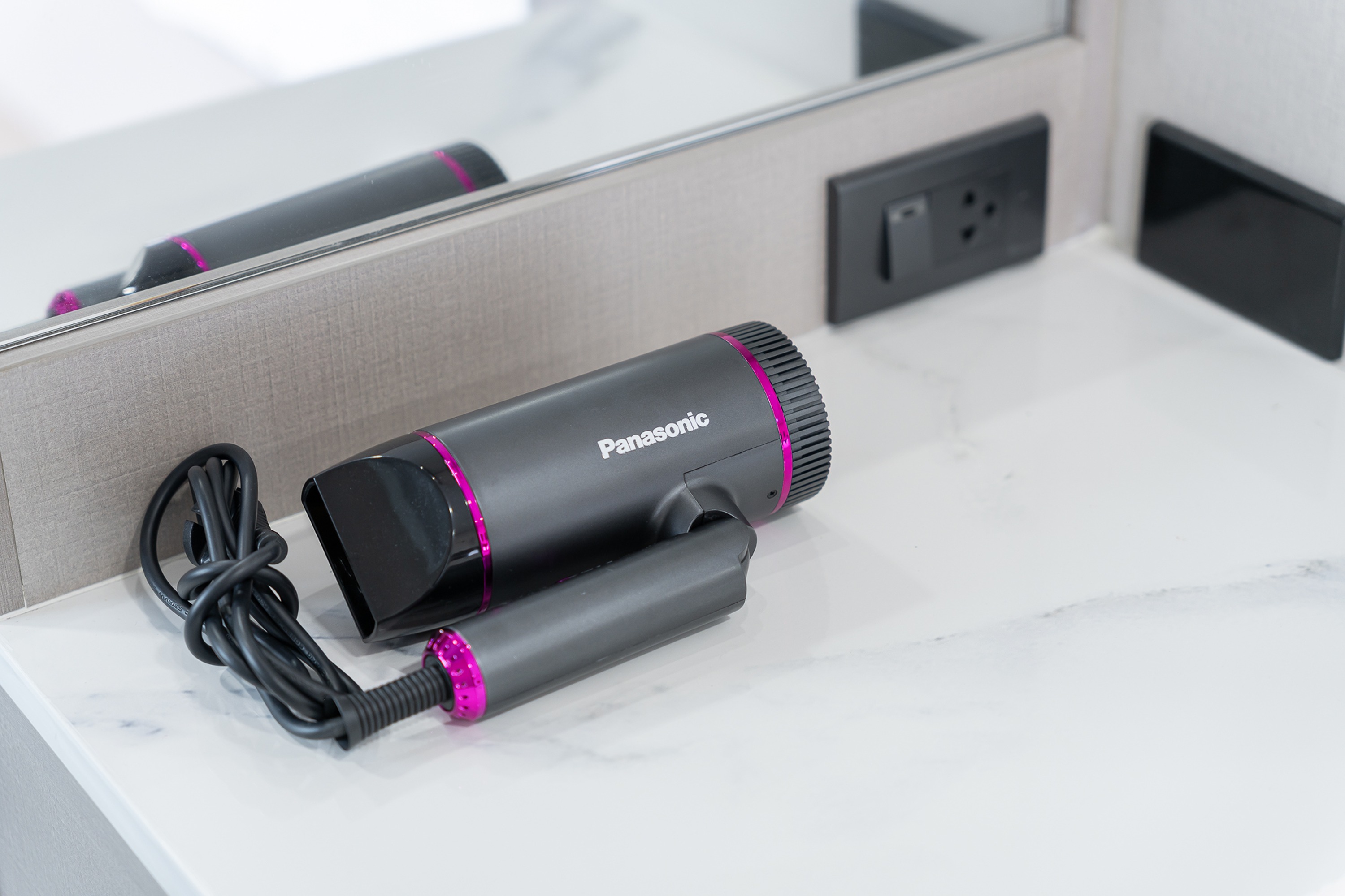 Double Deluxe King Bed