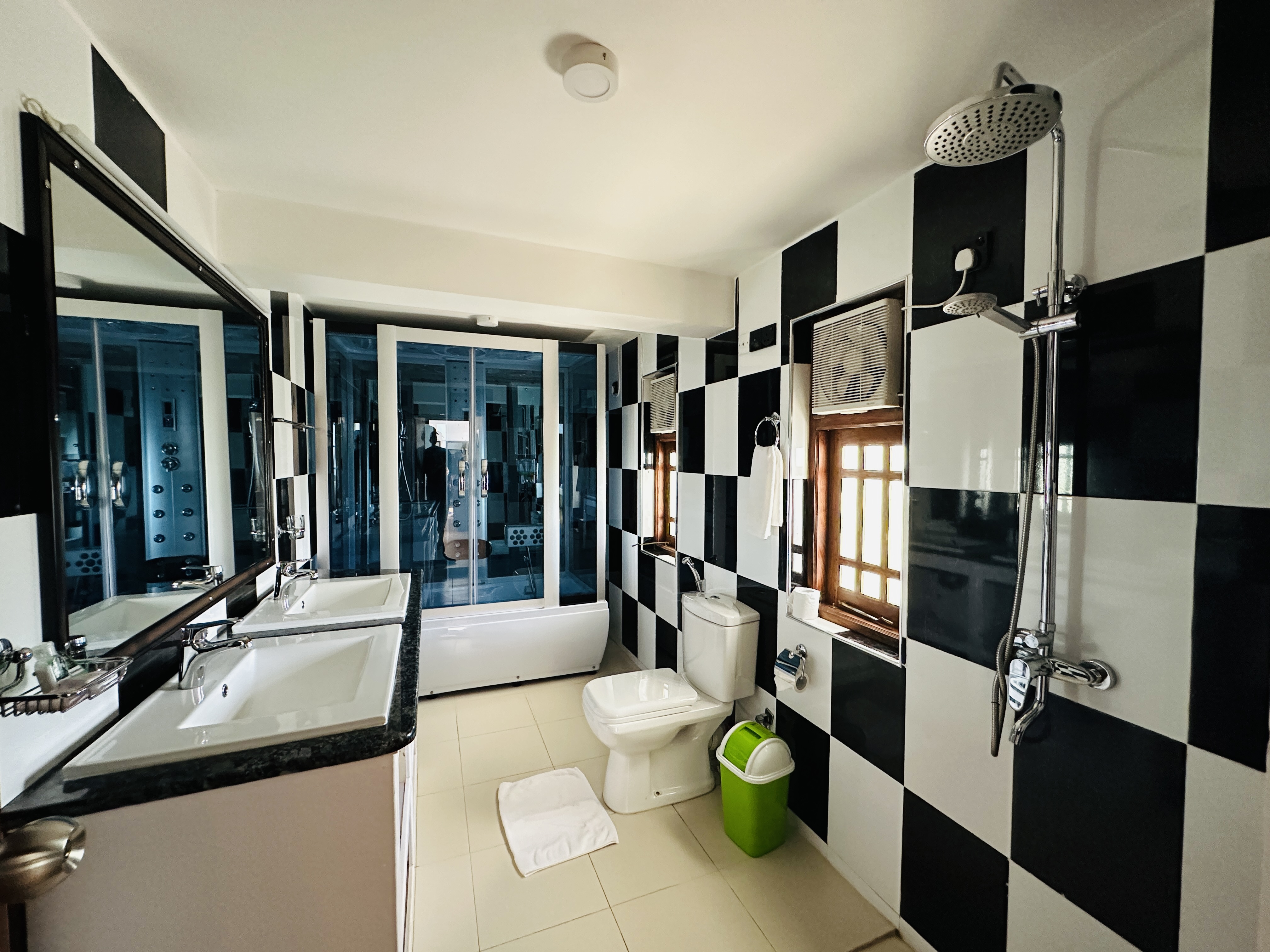 Family Room Two King Beds