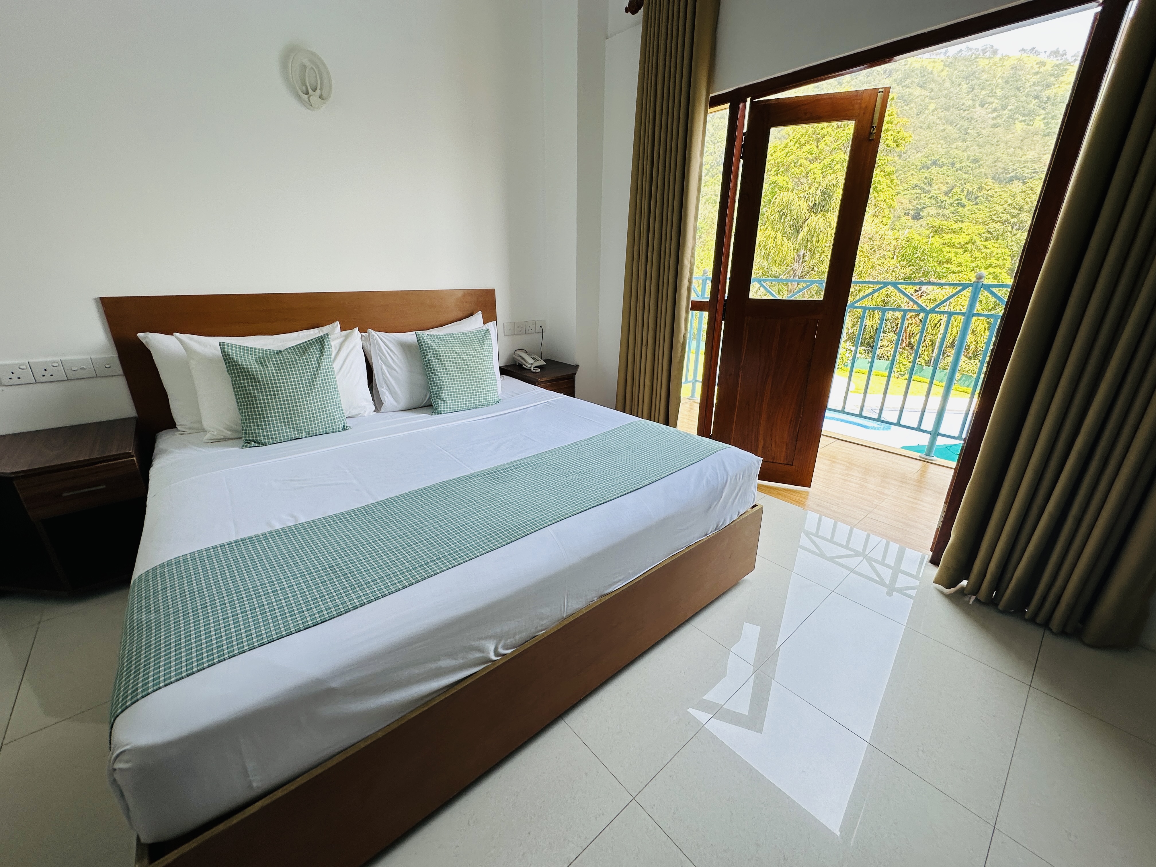 Double Deluxe with Balcony