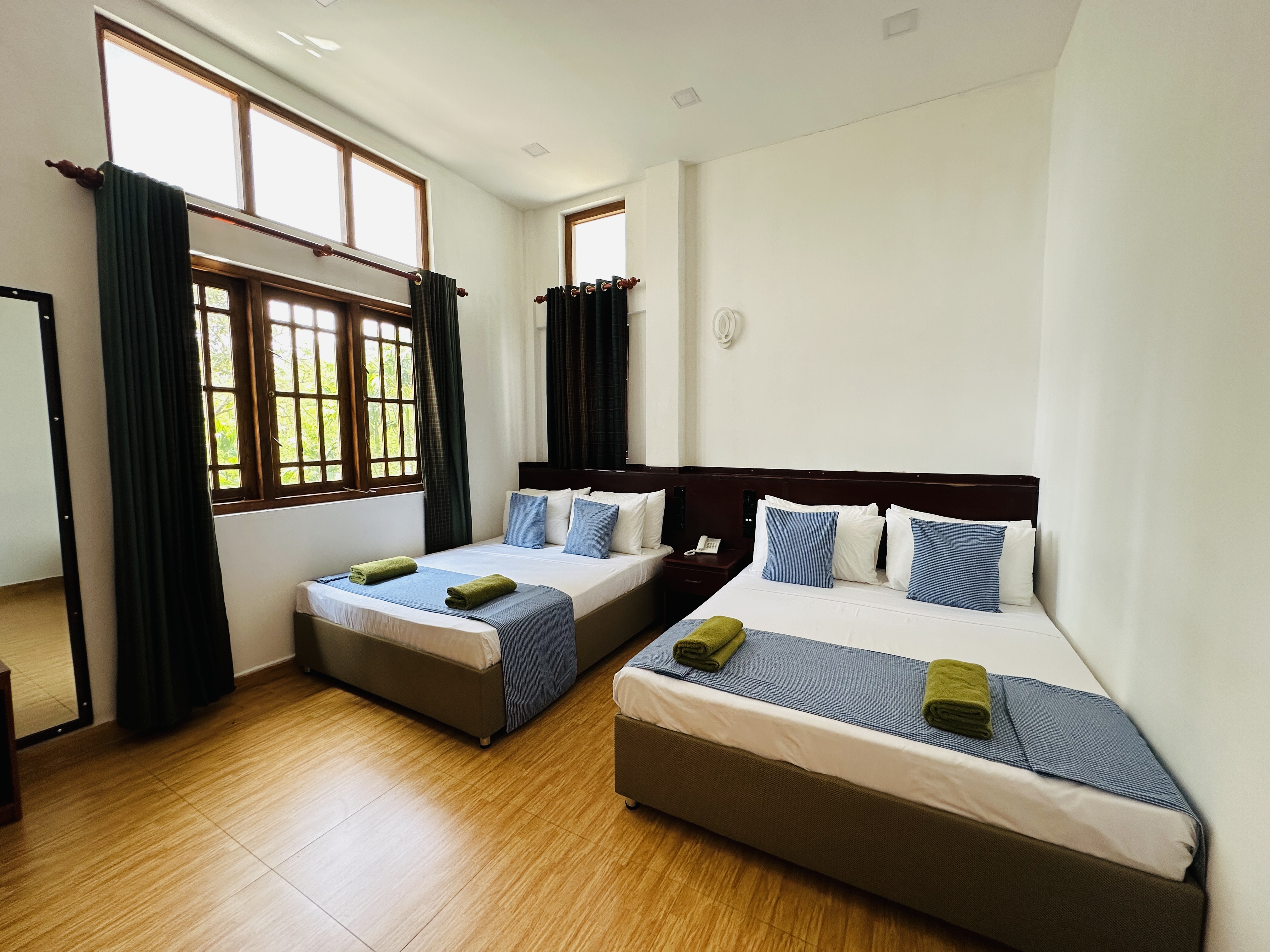 Family Room Two Queen Beds