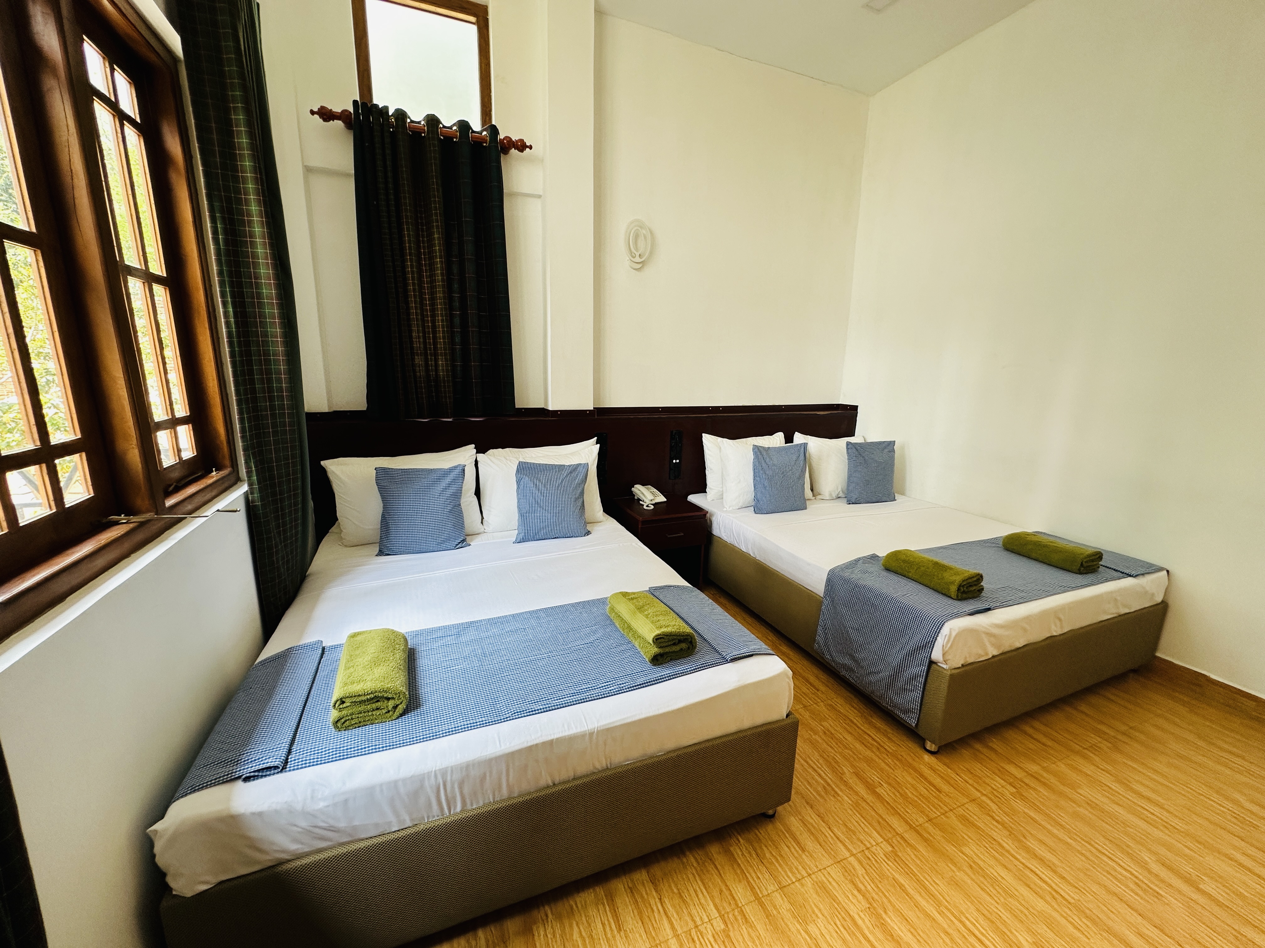 Family Room Two Queen Beds