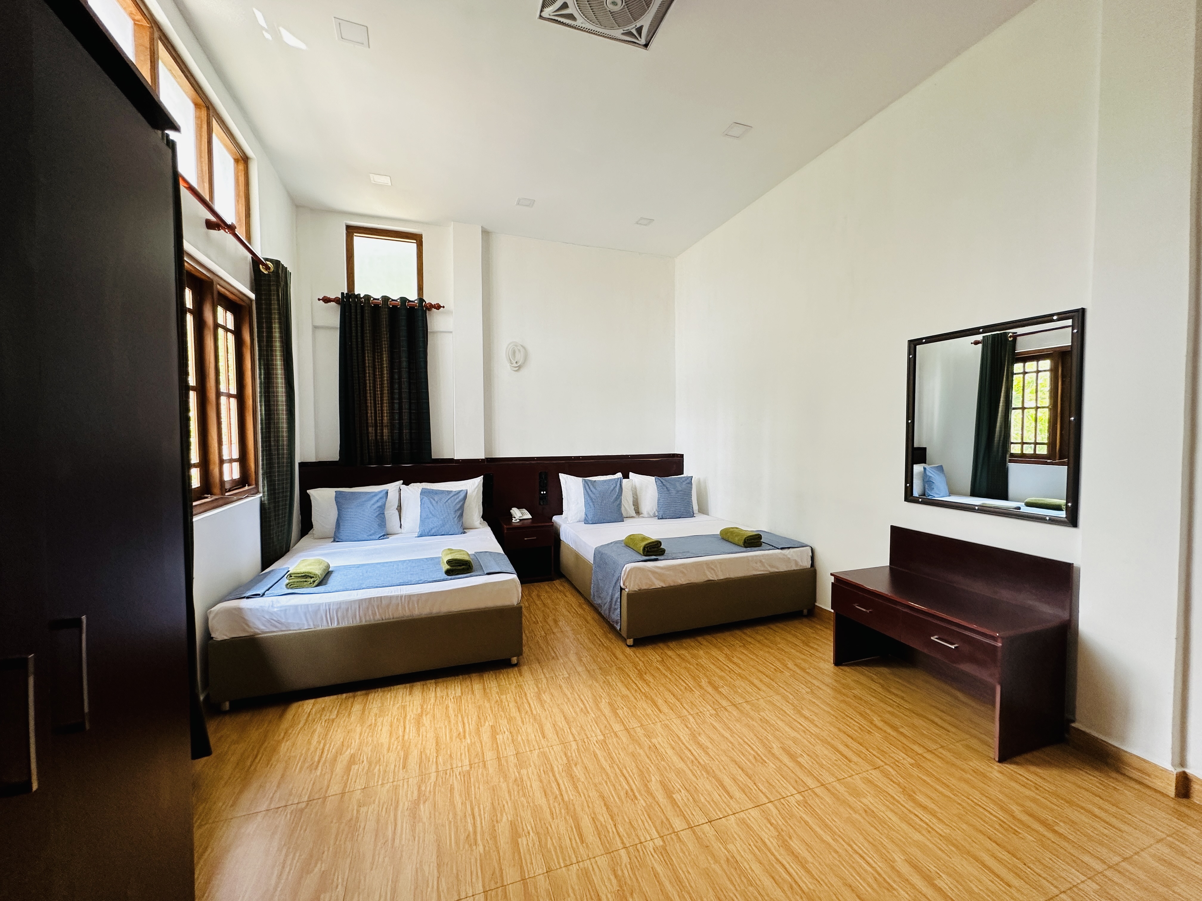 Family Room Two Queen Beds