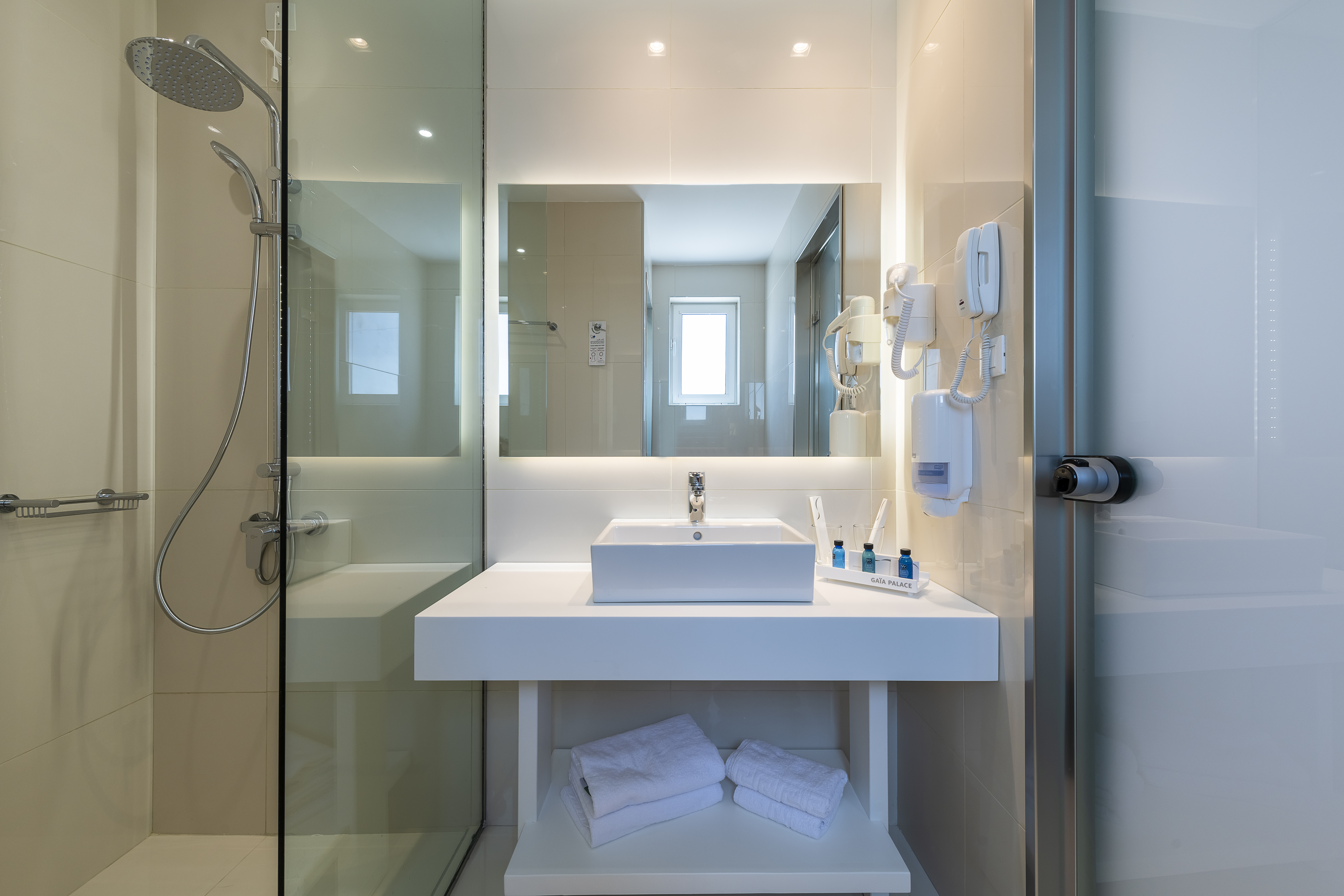 Double or Twin Deluxe