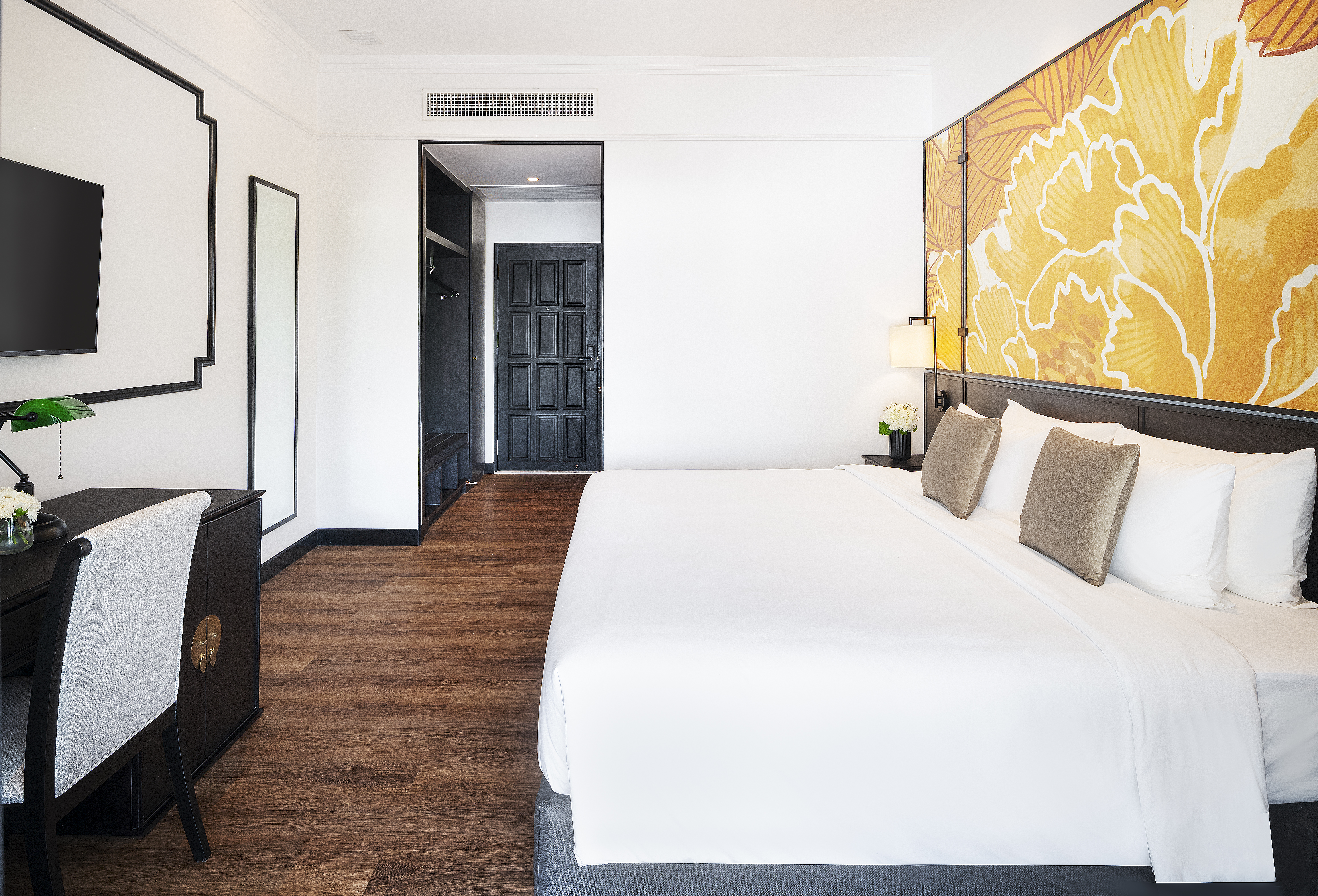 Double or Twin Deluxe with Balcony