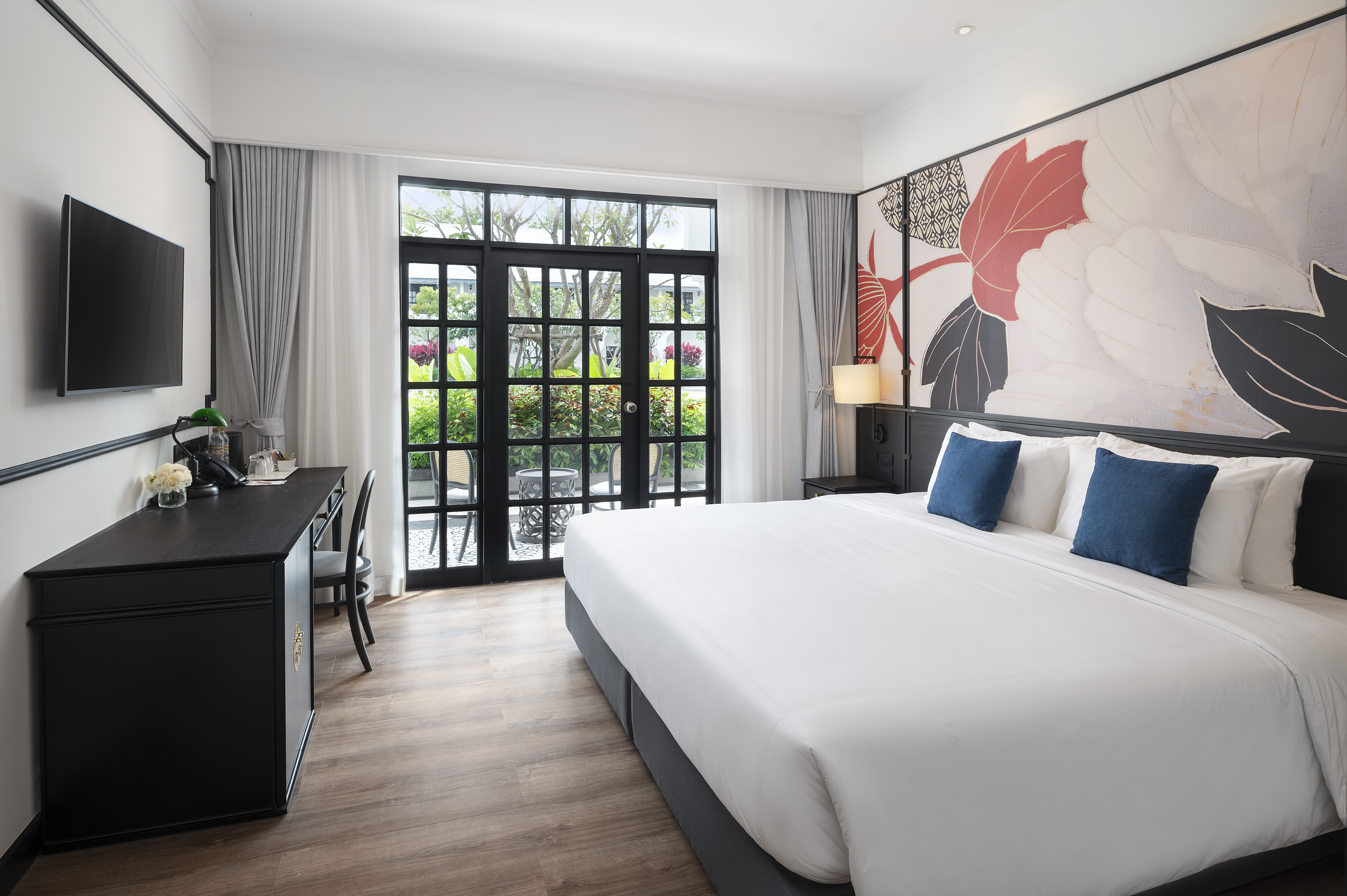 Double or Twin Deluxe Pool View