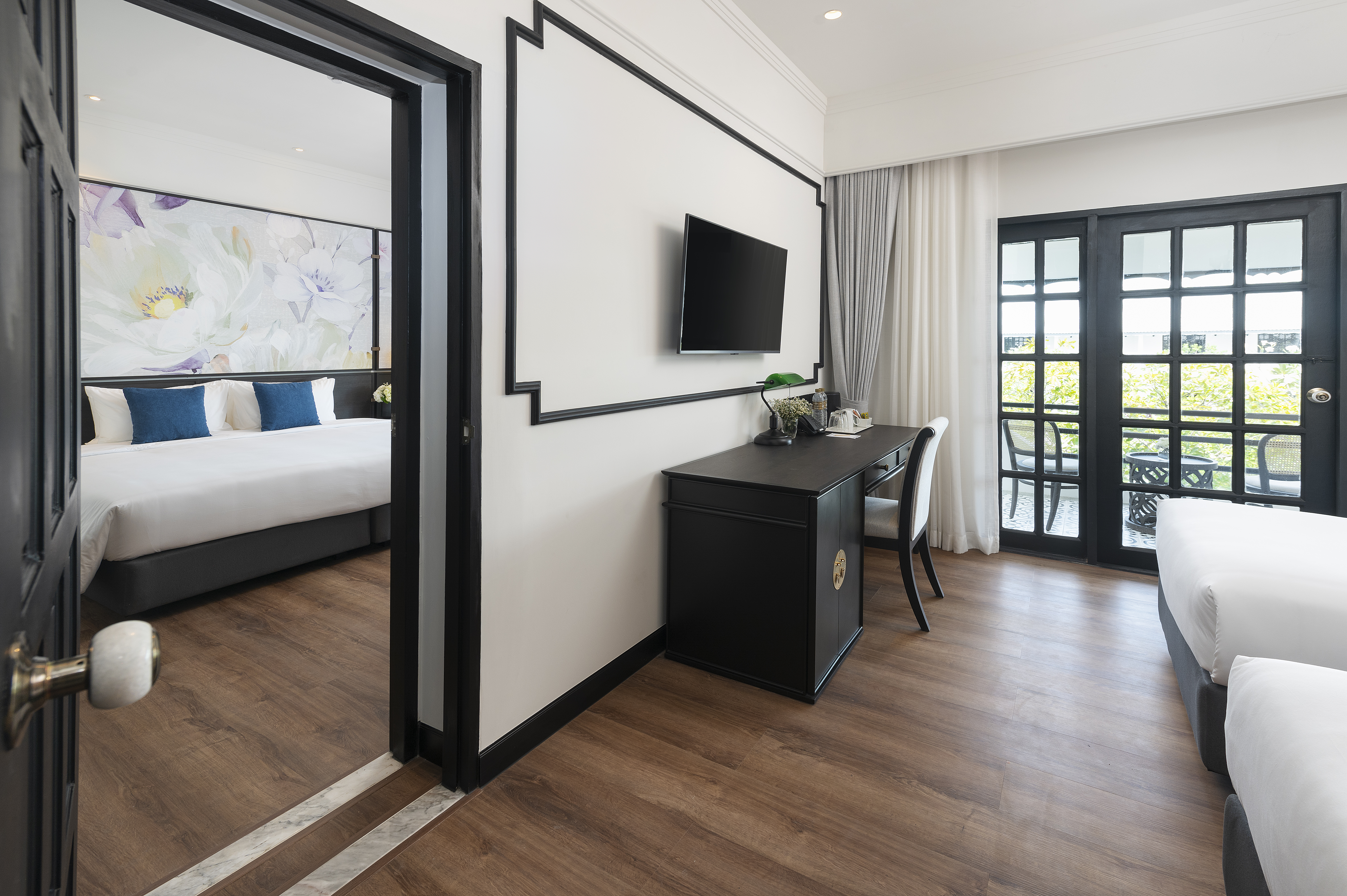 Family Room Connecting Room