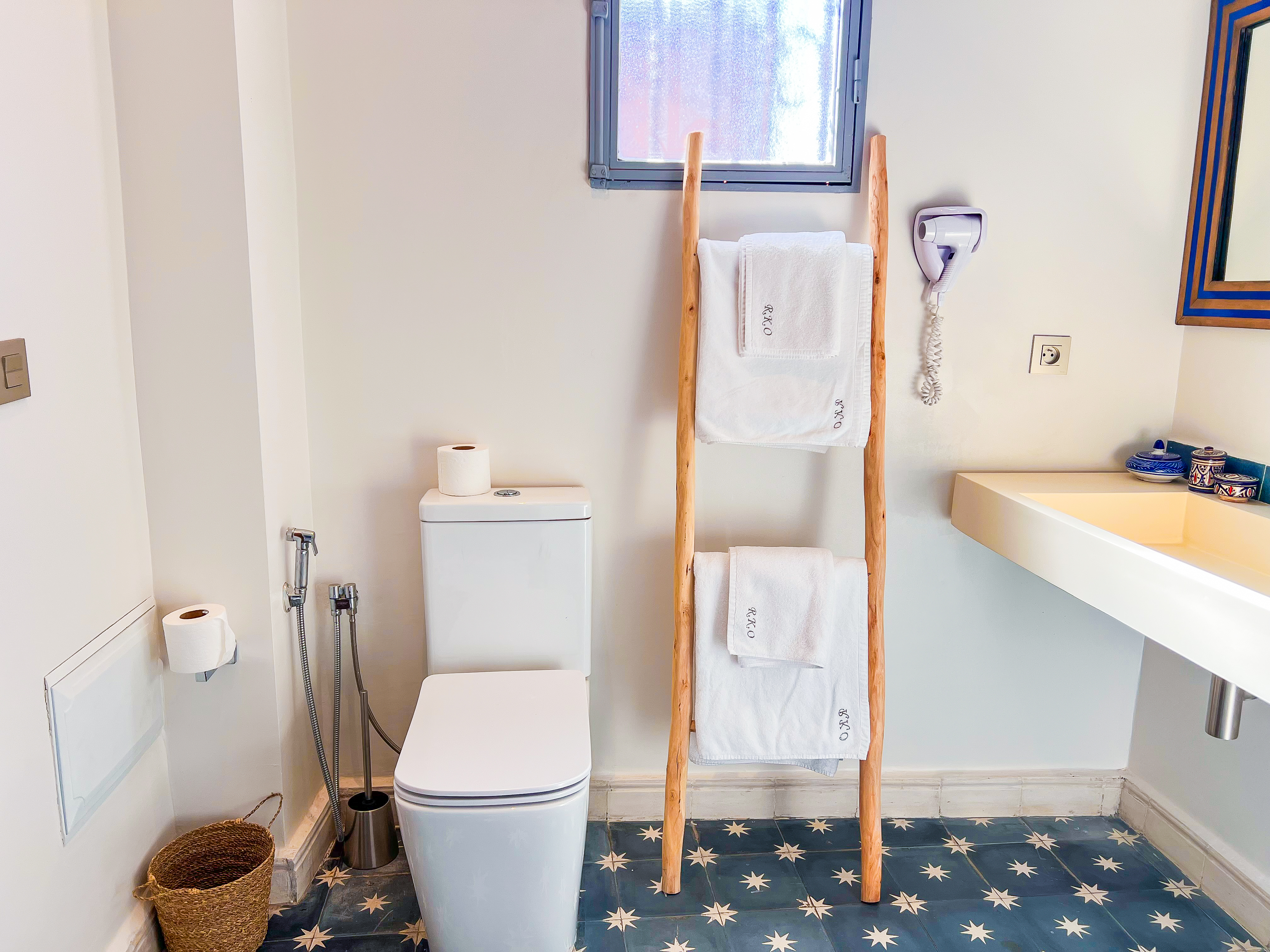 Double Deluxe One Bed