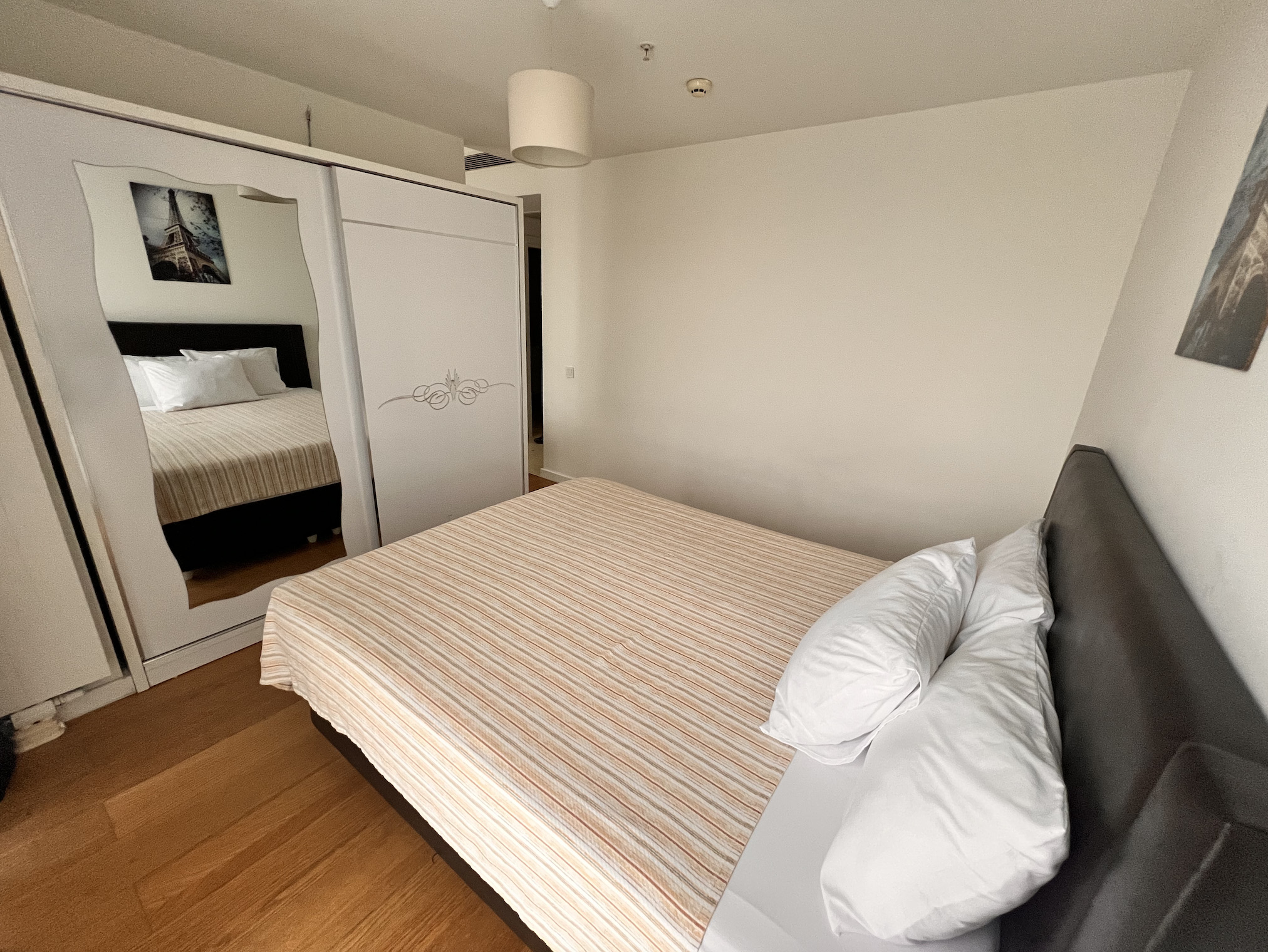 Room Two Double Beds