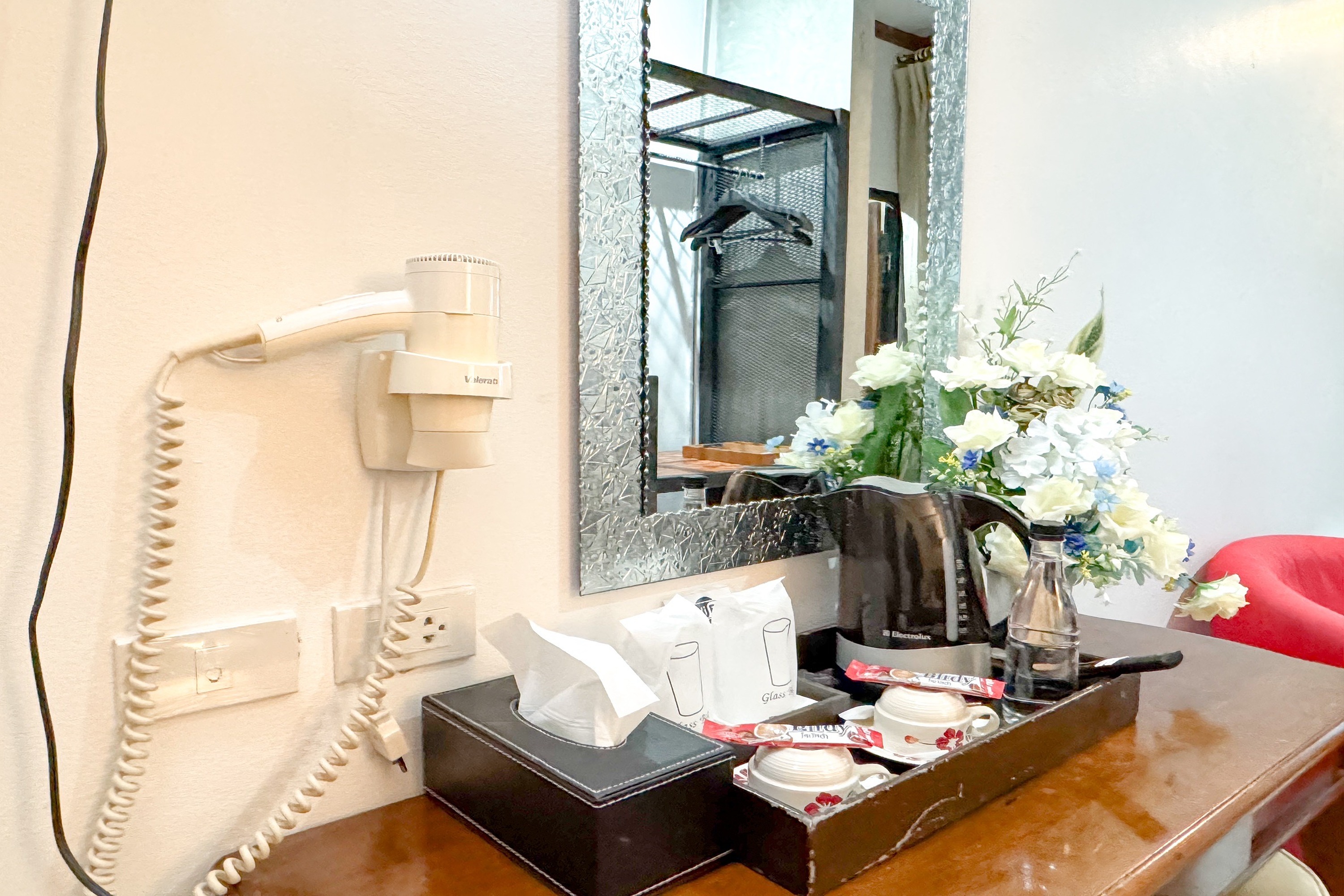 Double King Size Bed