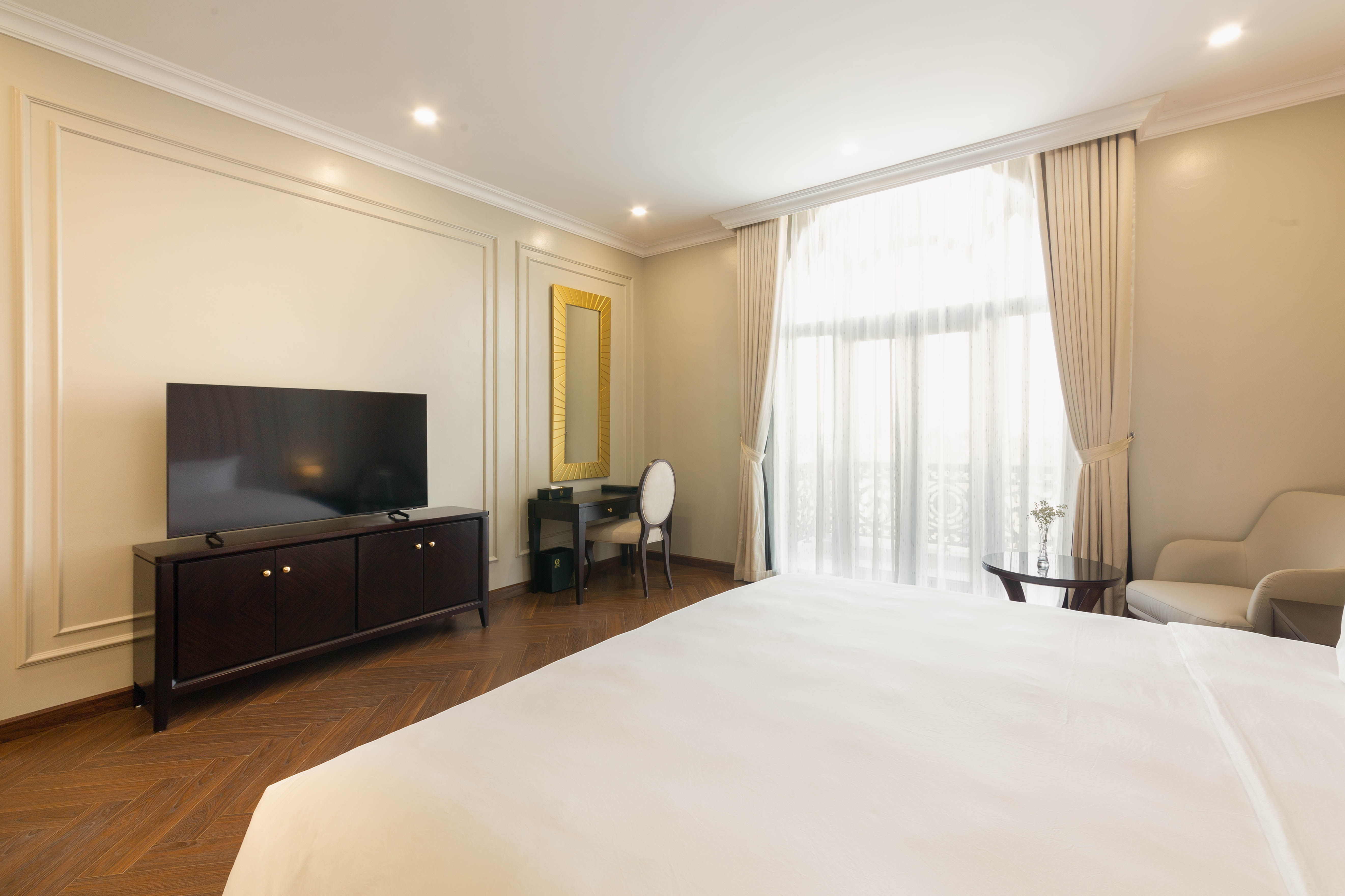 Double Premier City View