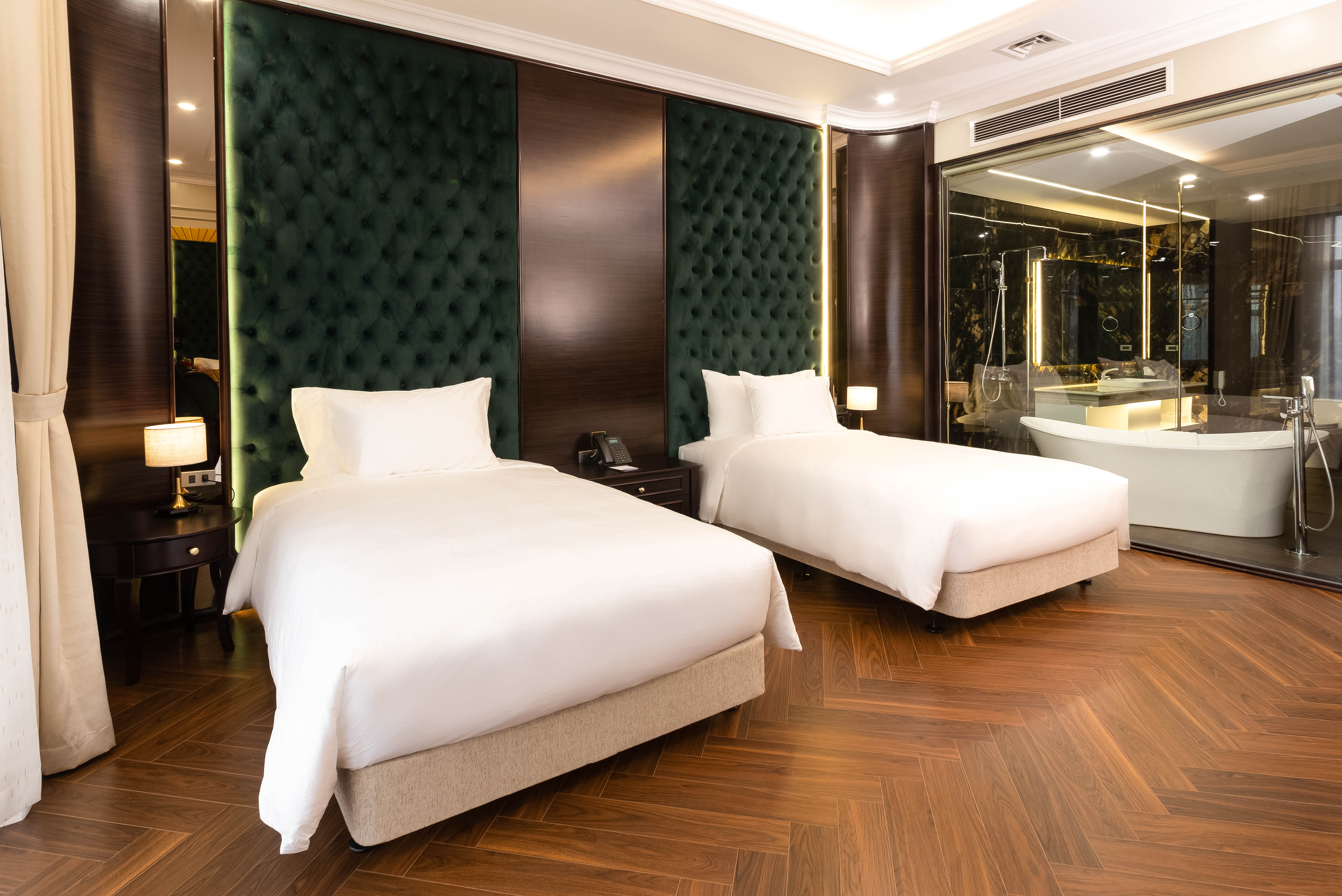 Twin Deluxe Garden View