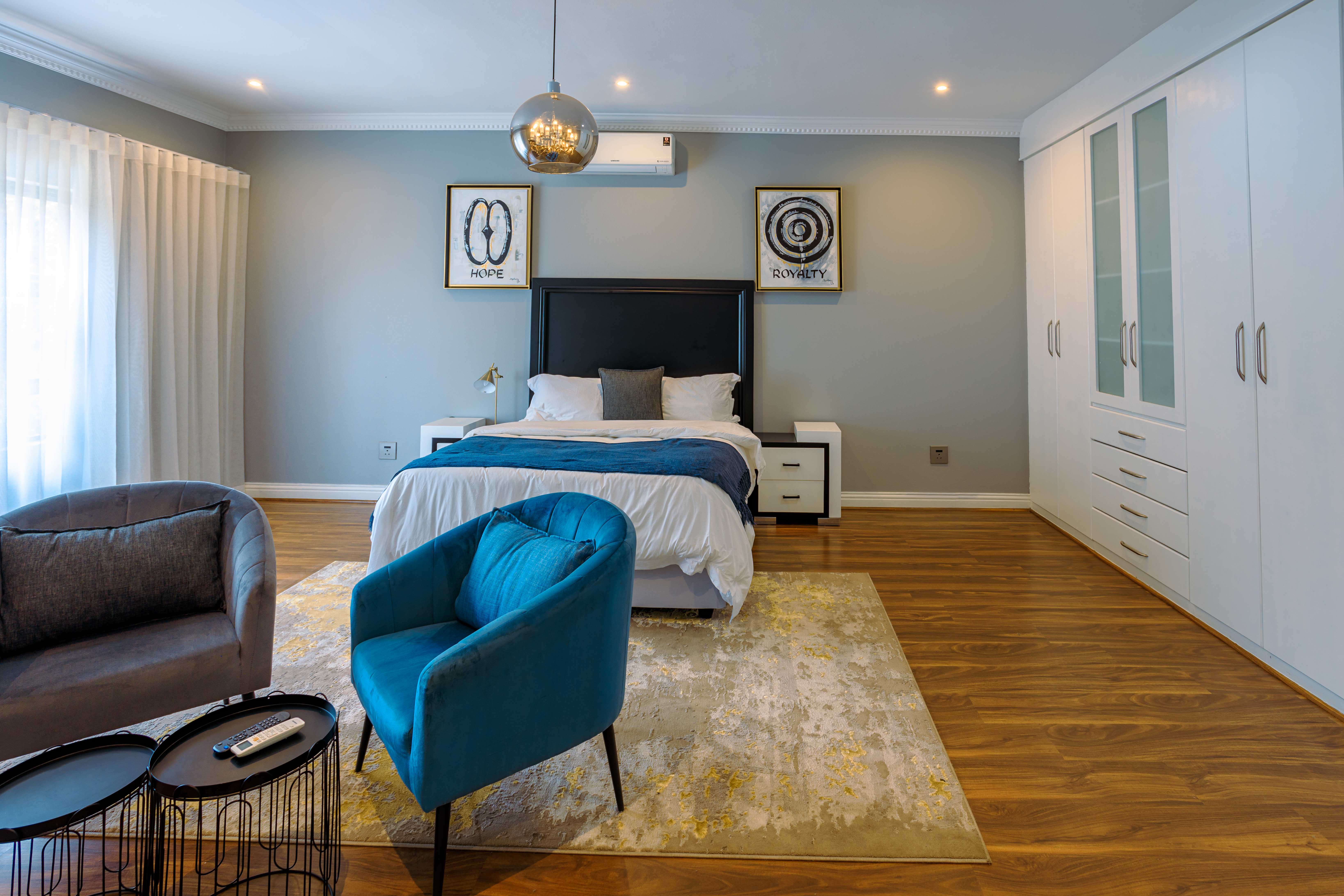 Family Room Deluxe Two Bedroom