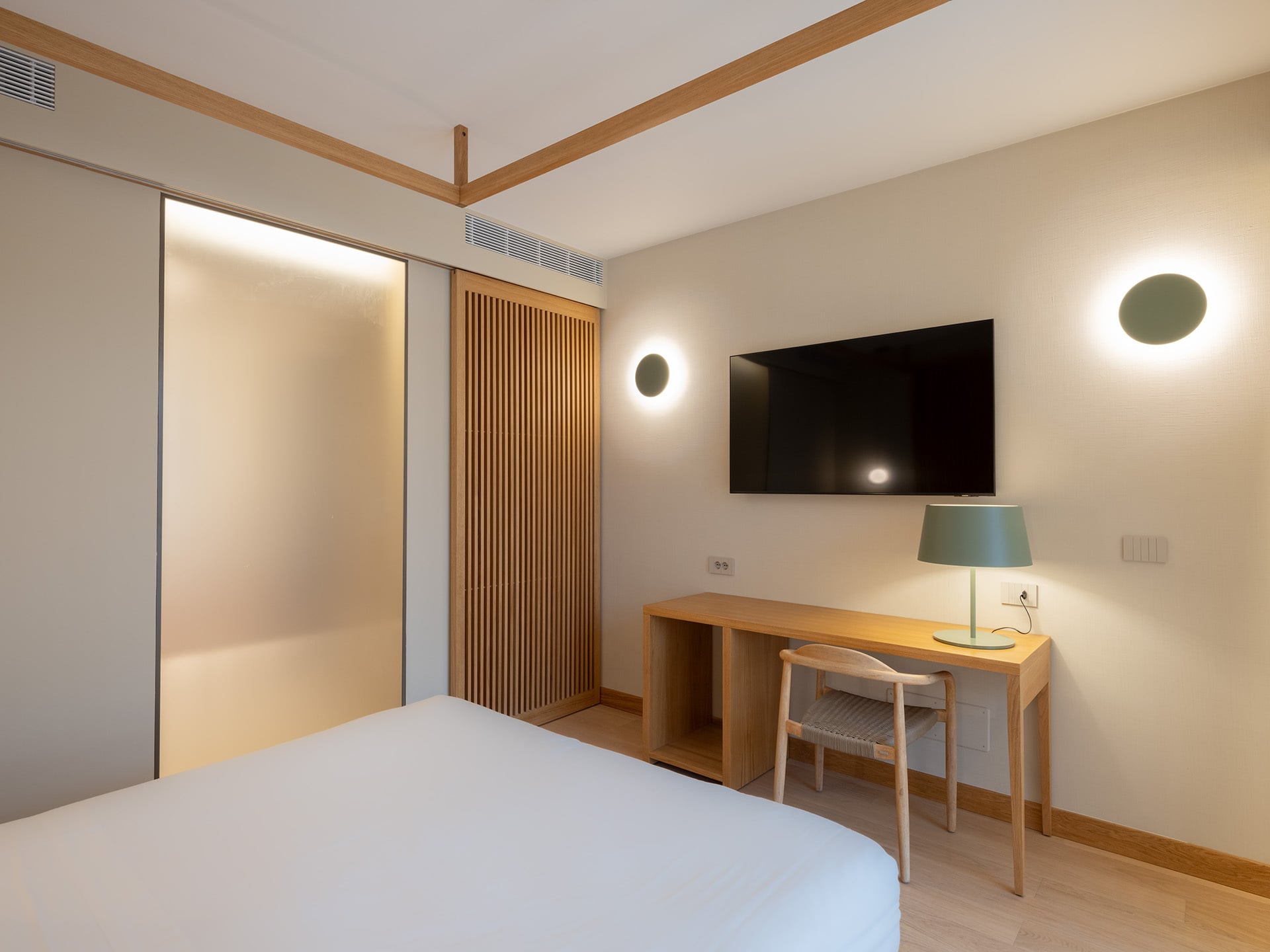 Suite Two Bedrooms One Bathroom