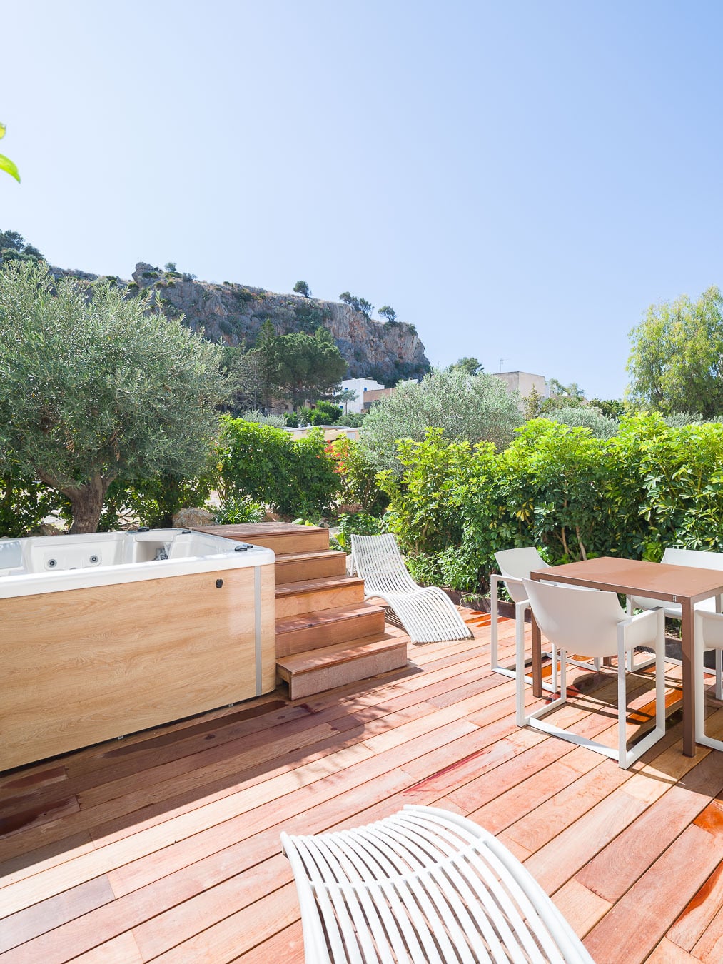 Apartment with Jacuzzi