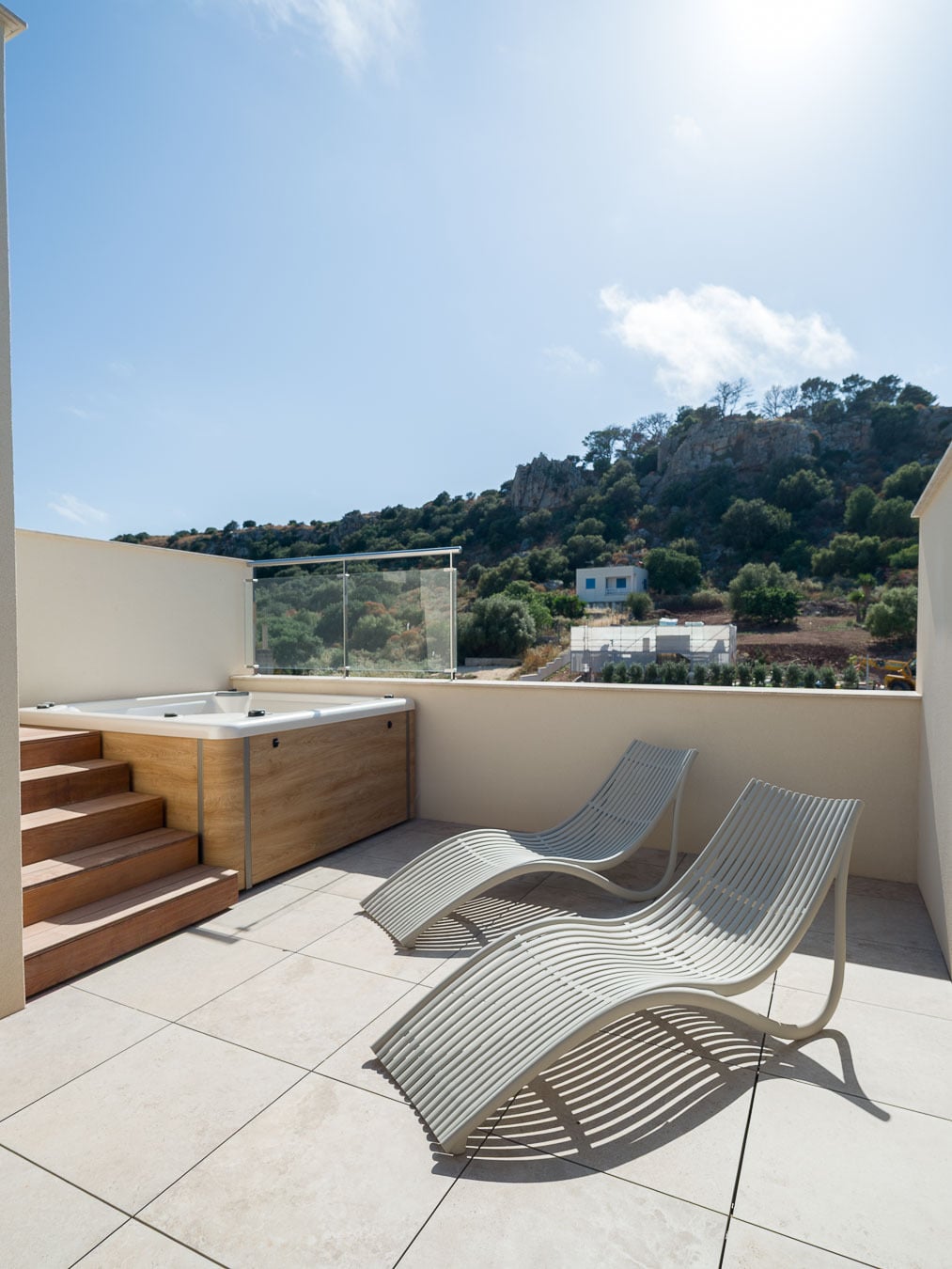 Apartment with Jacuzzi