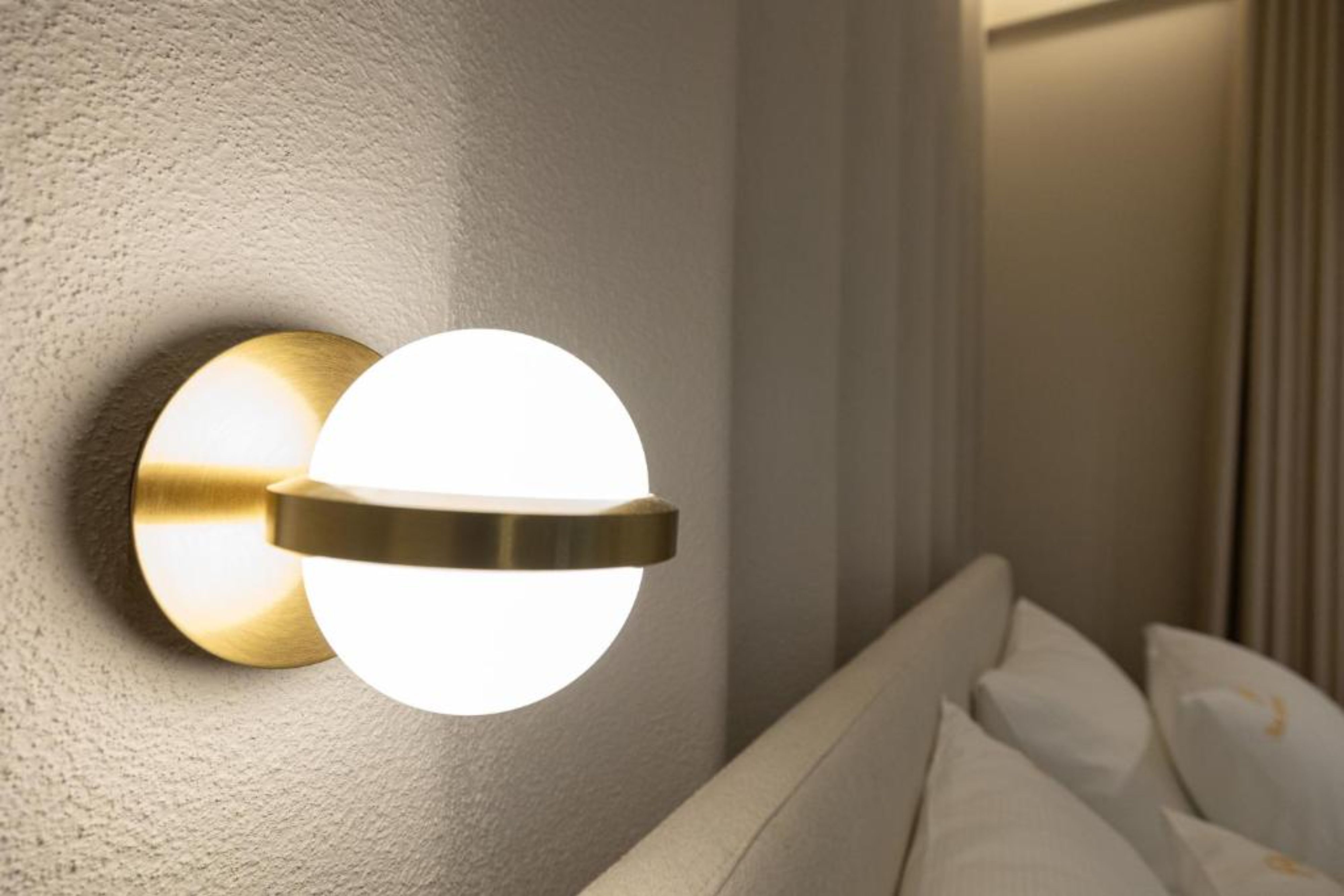 Double Deluxe One Bed