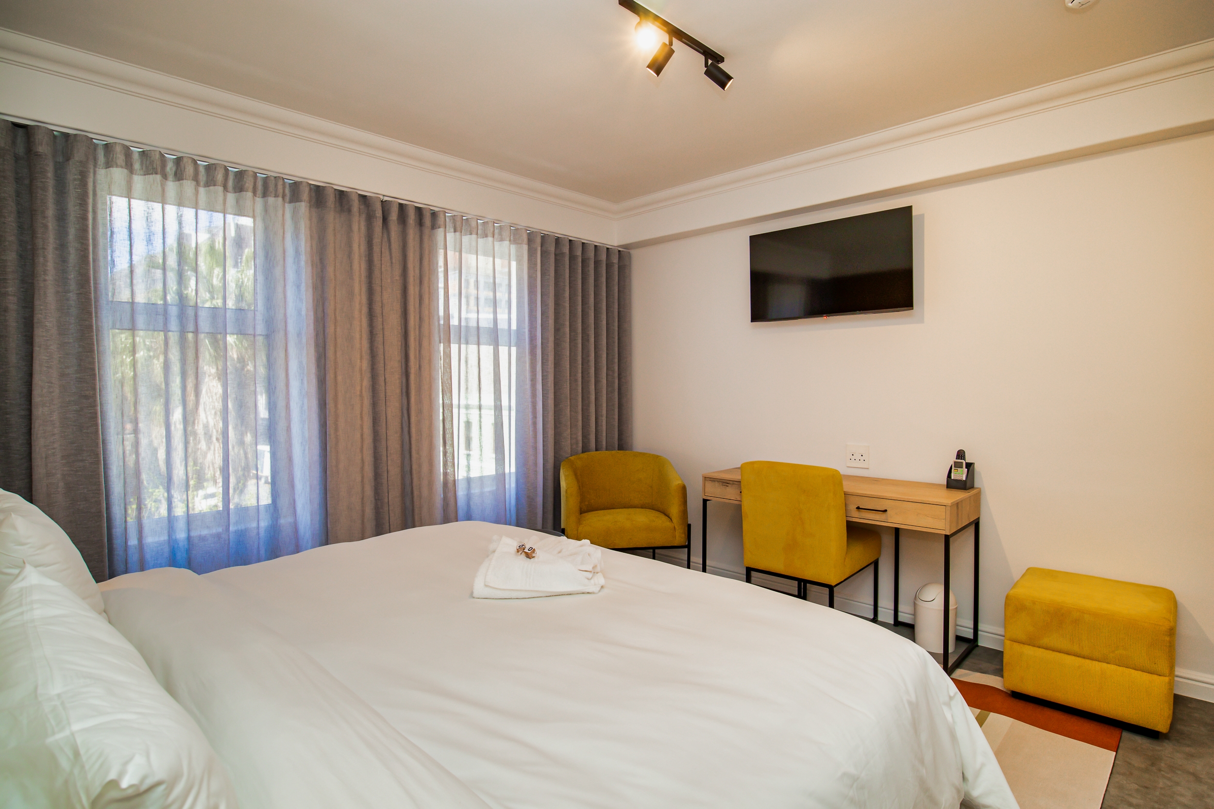 Double or Twin Superior