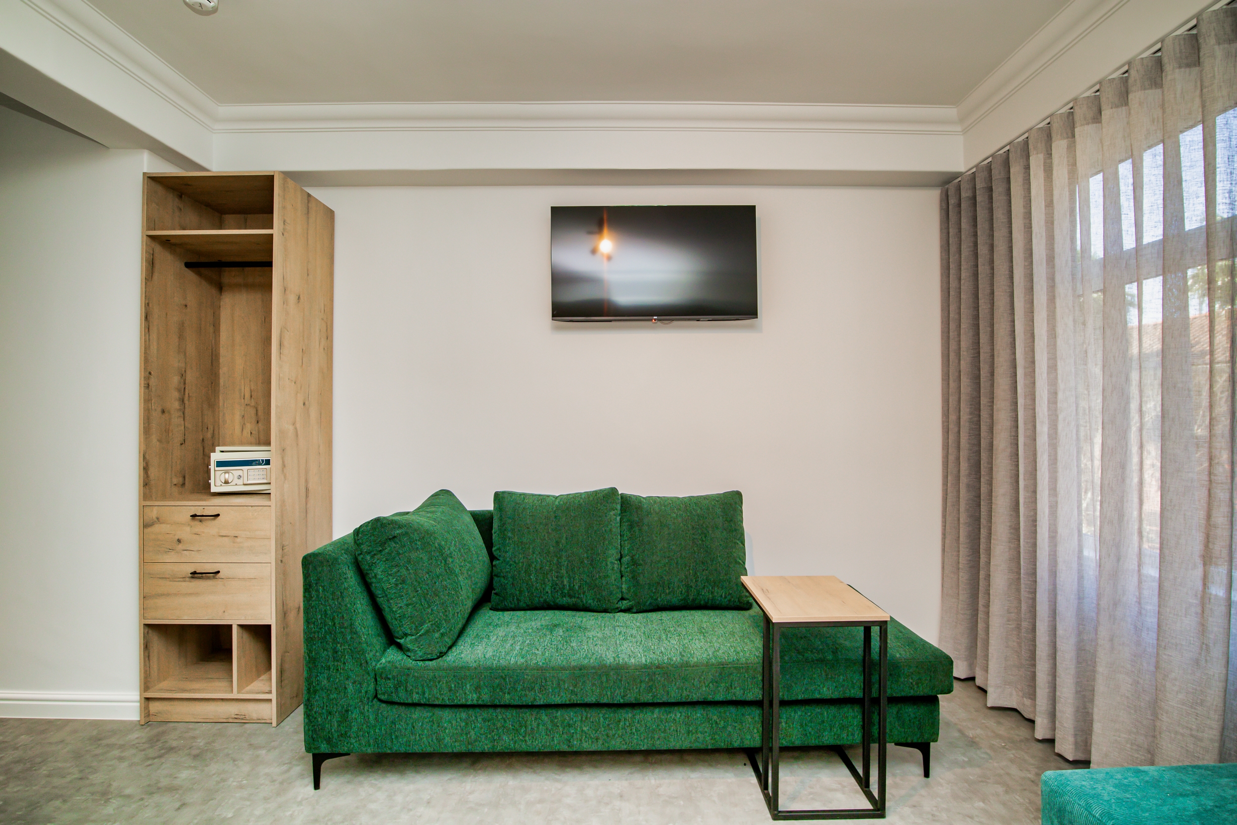 Double or Twin Executive