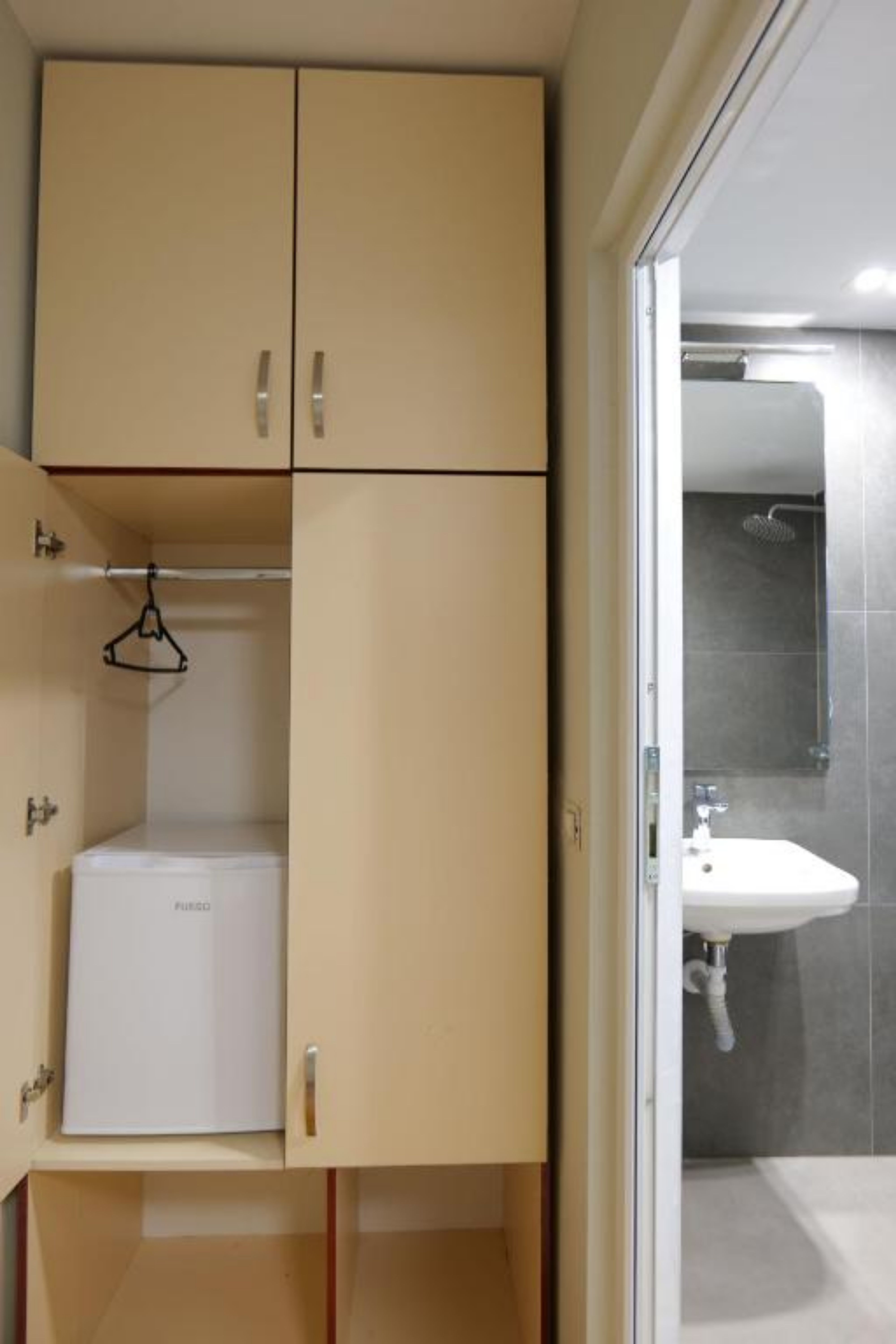 Apartment Two Bedrooms One Bathroom