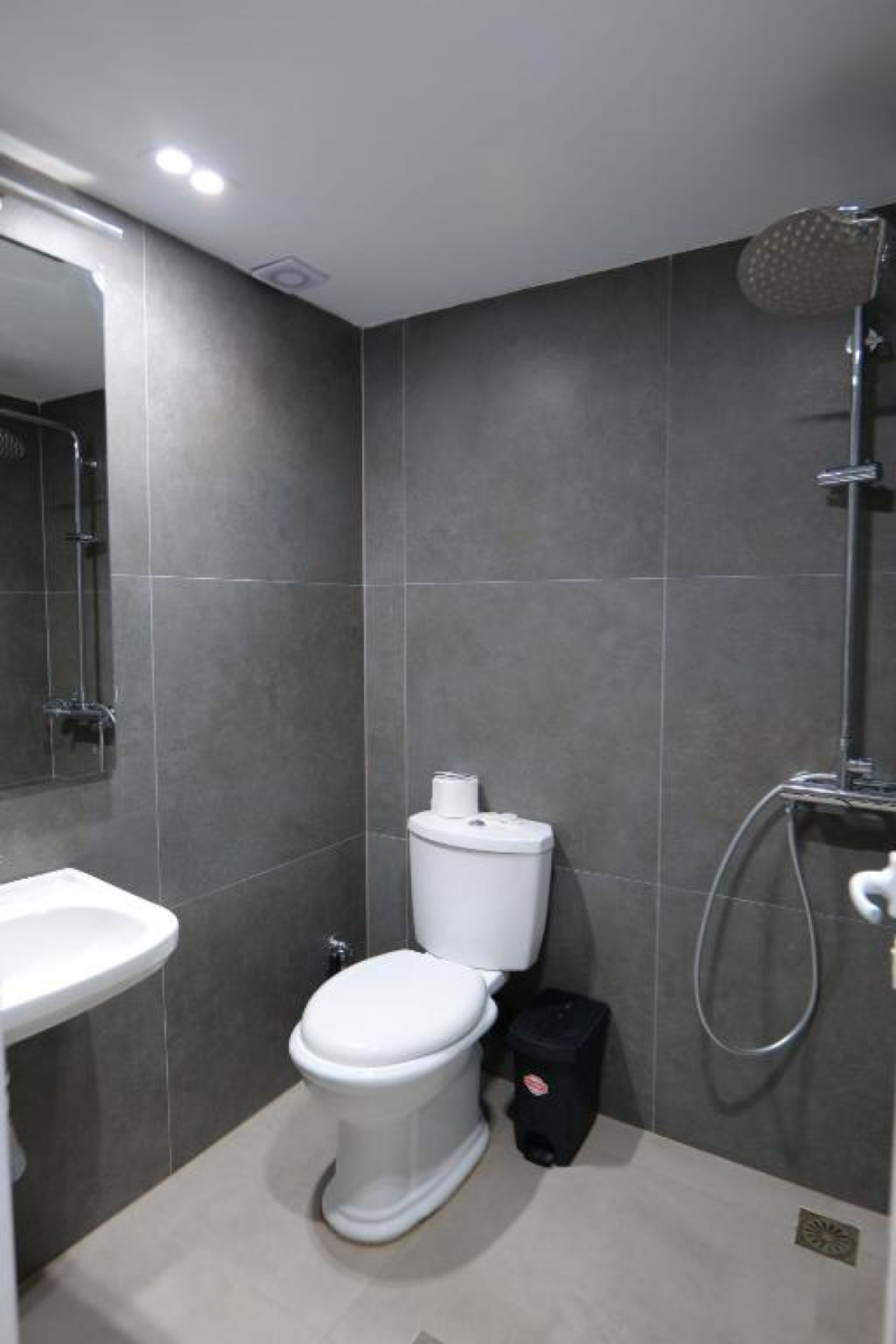 Apartment Two Bedrooms One Bathroom