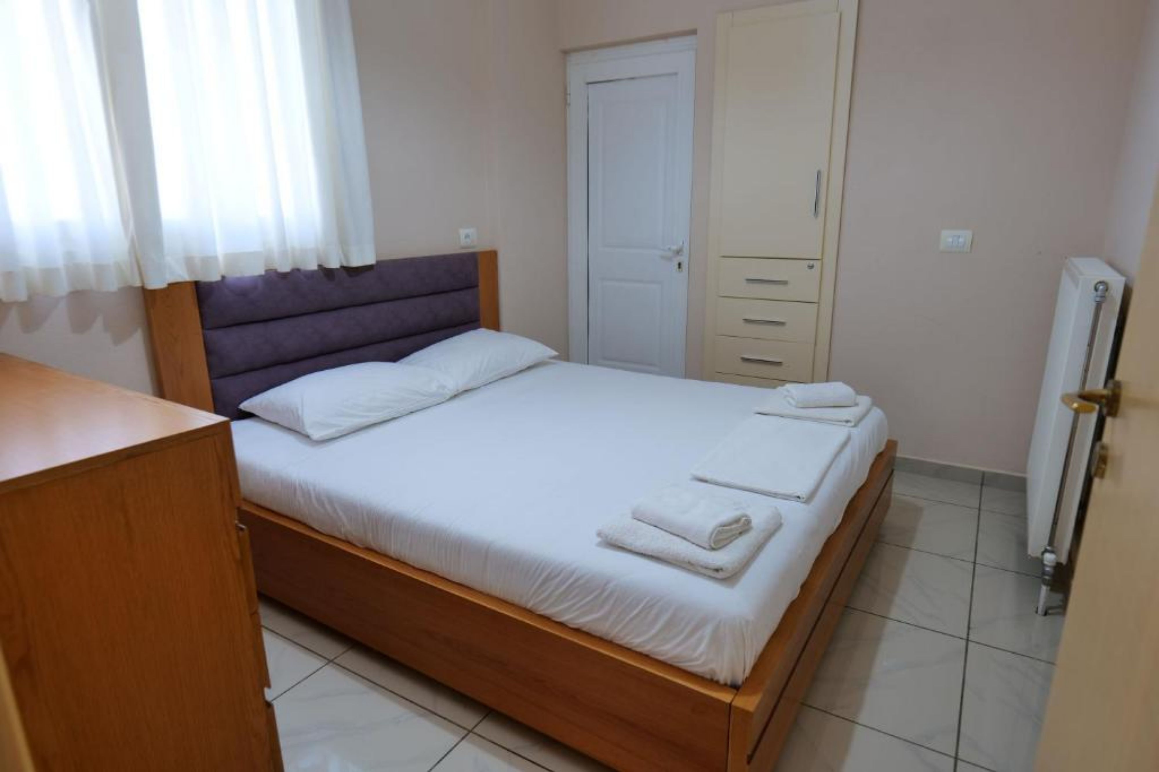 Apartment Two Bedrooms One Bathroom