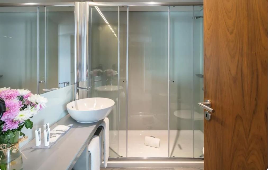 Apartment with Terrace