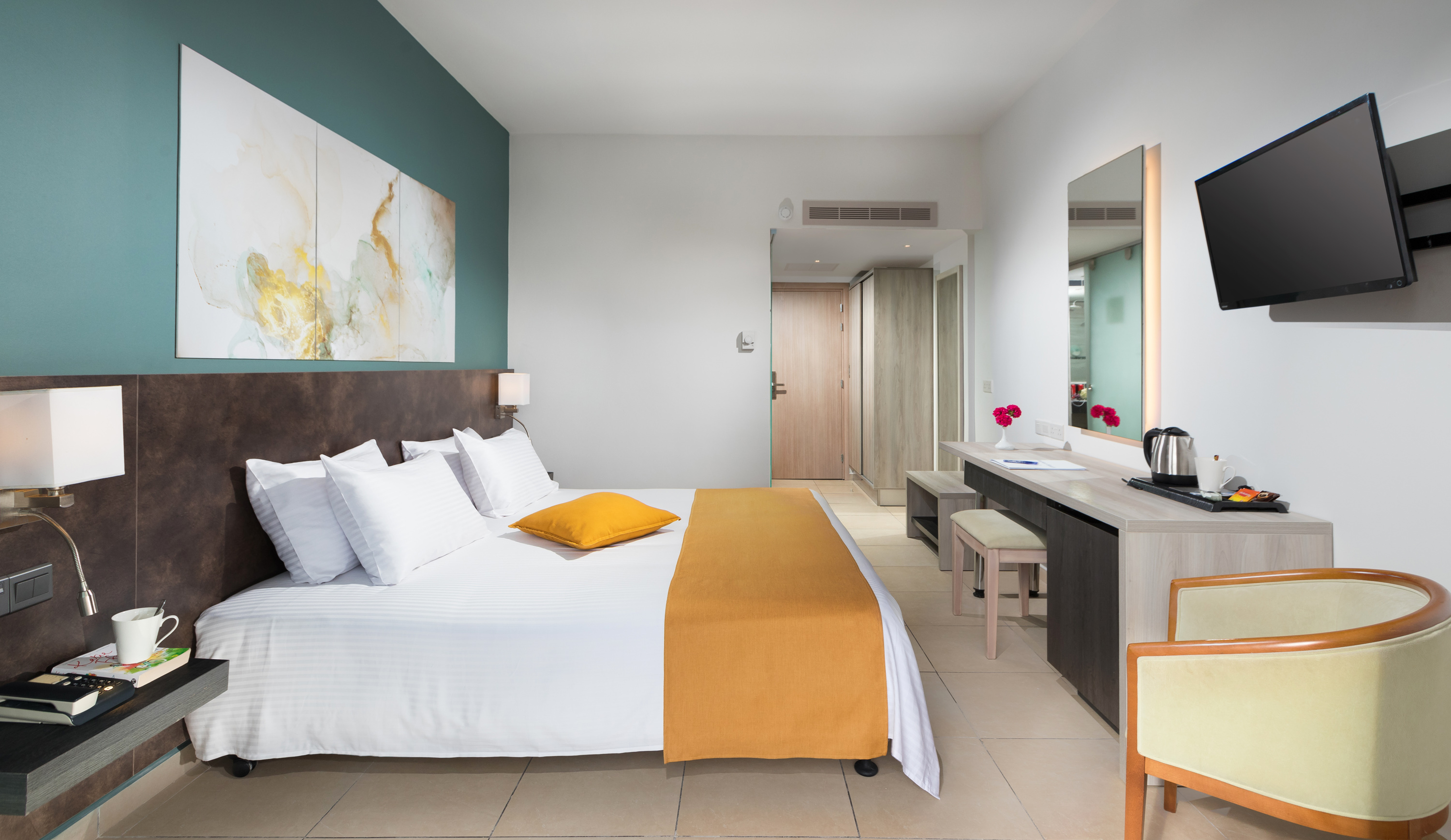 Double or Twin Standard