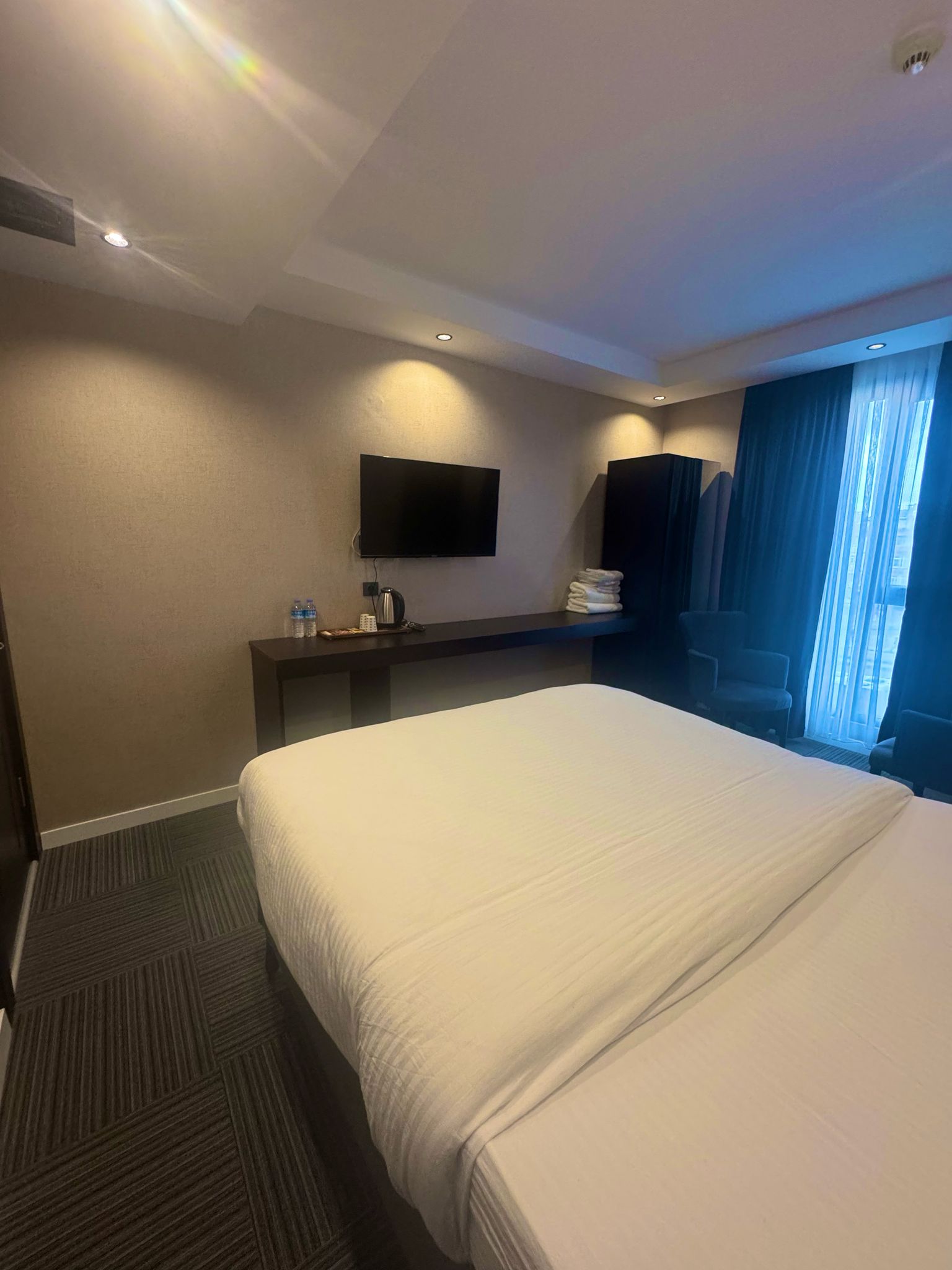 Double City View One Bedroom