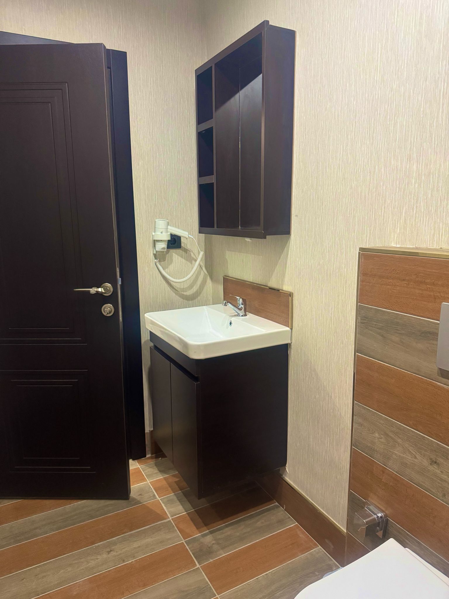 Room Luxury One Bedroom