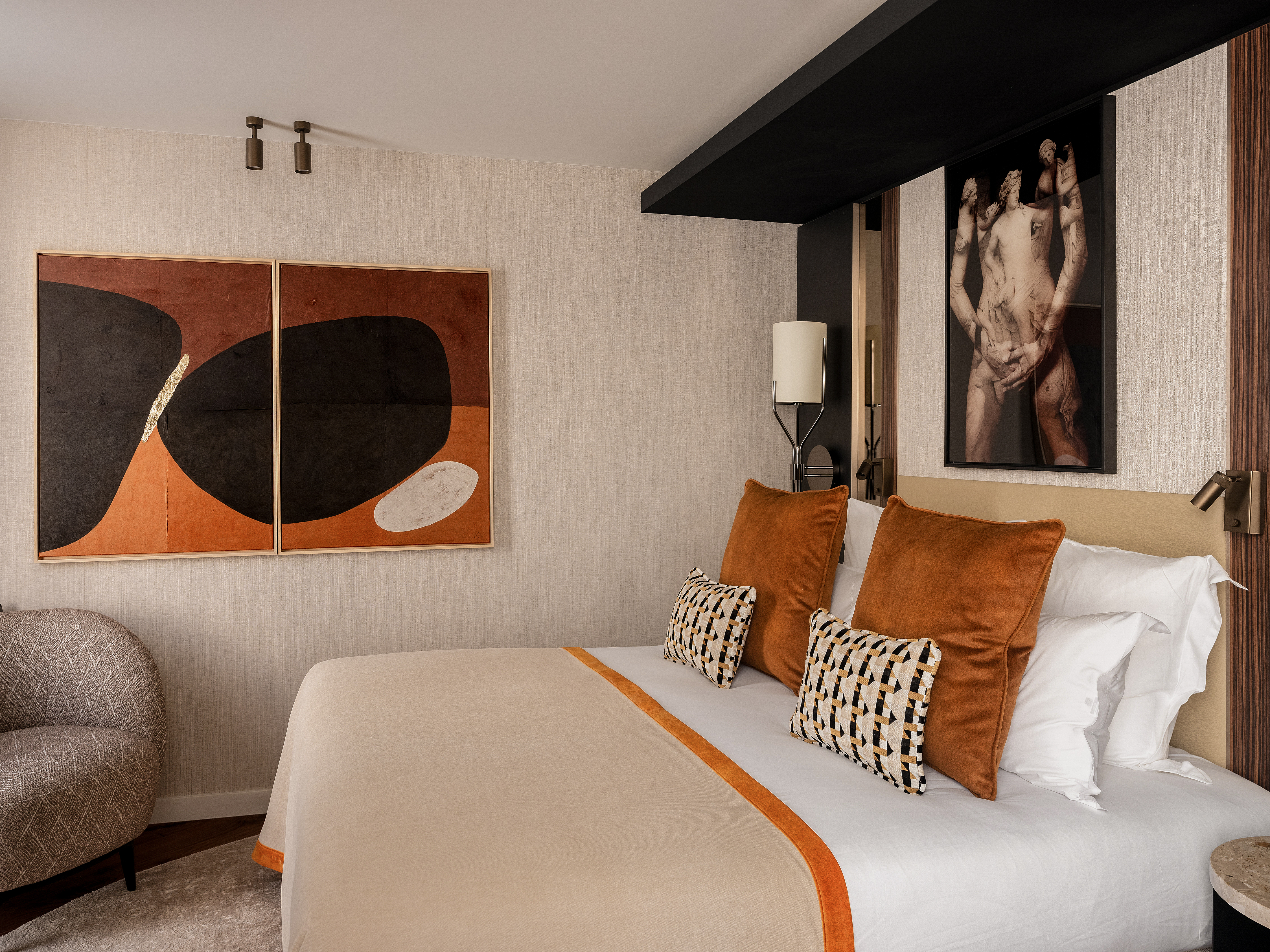 Double Connecting Room