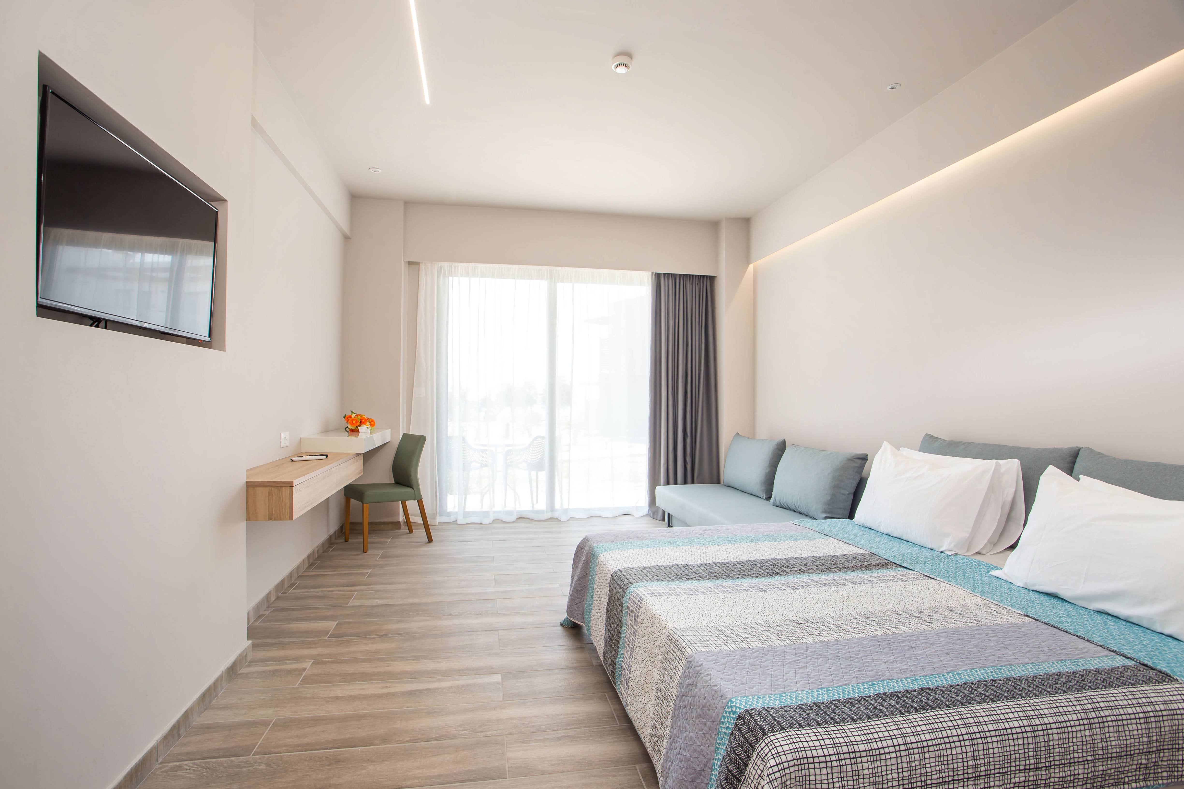 Family Room Superior