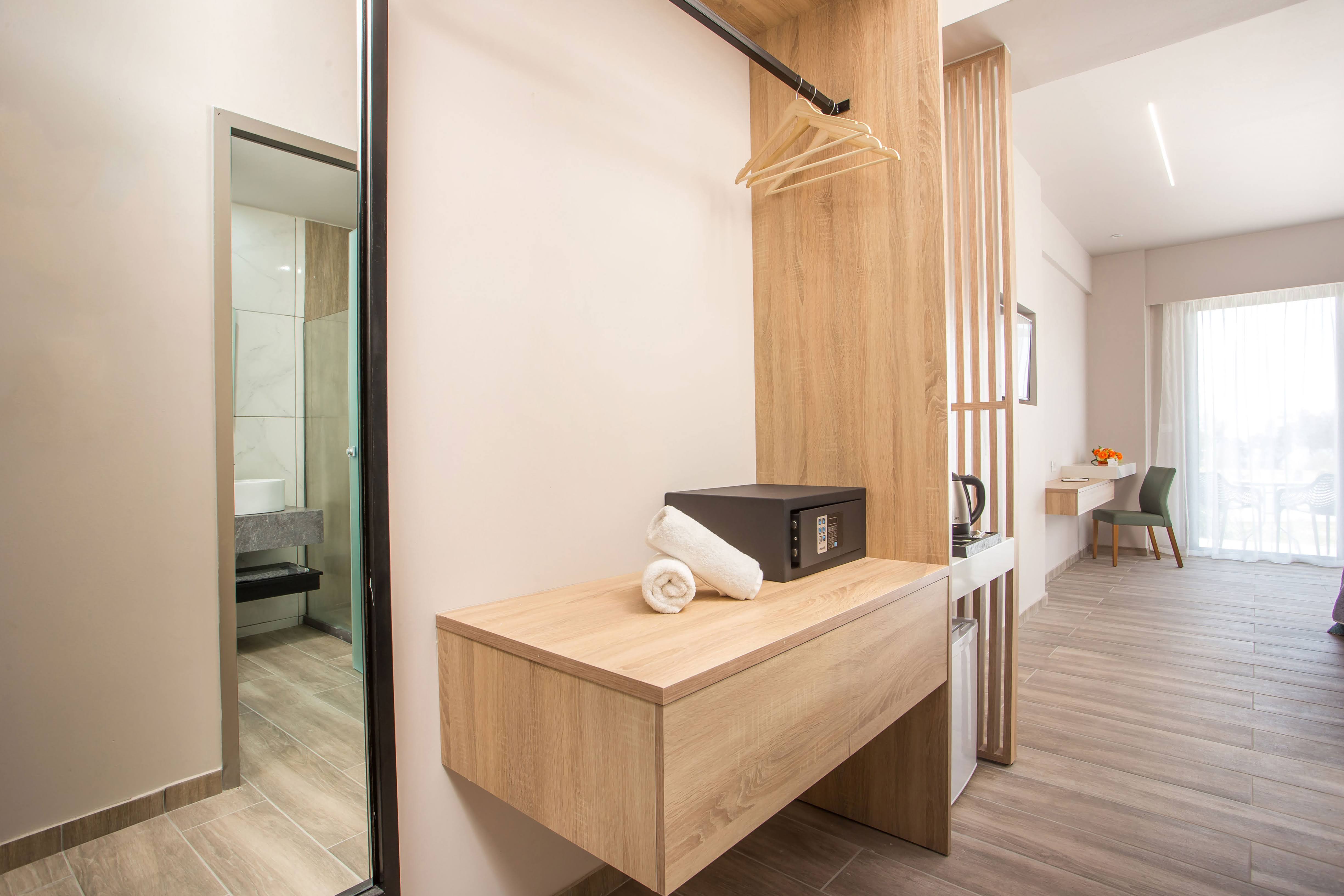 Double or Twin Superior