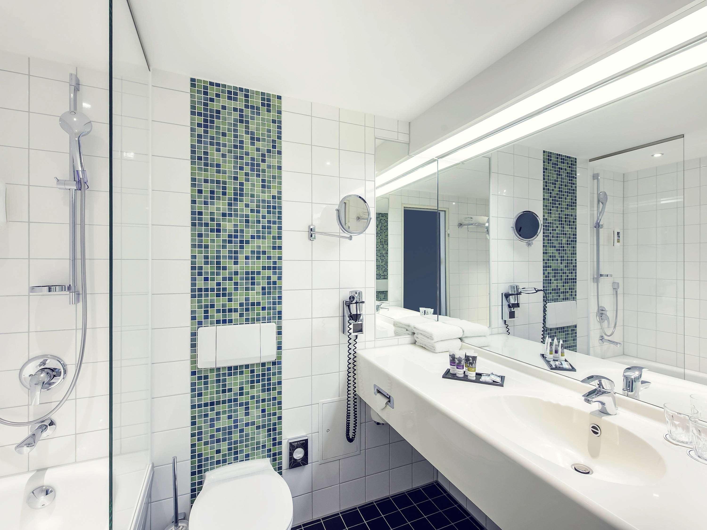 Double Premium Queen Bed